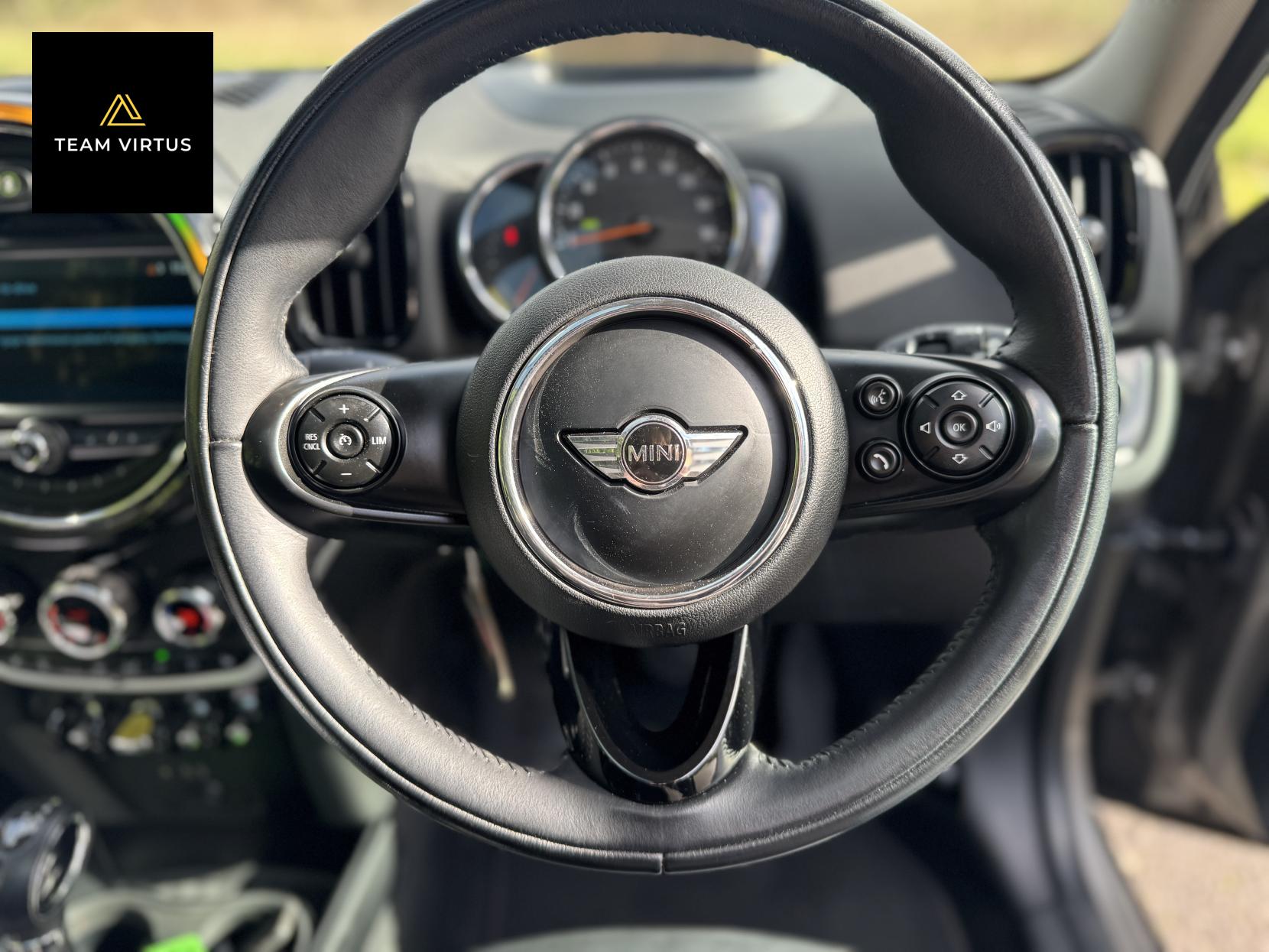 MINI Countryman 1.5 7.6kWh Cooper SE SUV 5dr Petrol Plug-in Hybrid Auto ALL4 Euro 6 (s/s) (224 ps)