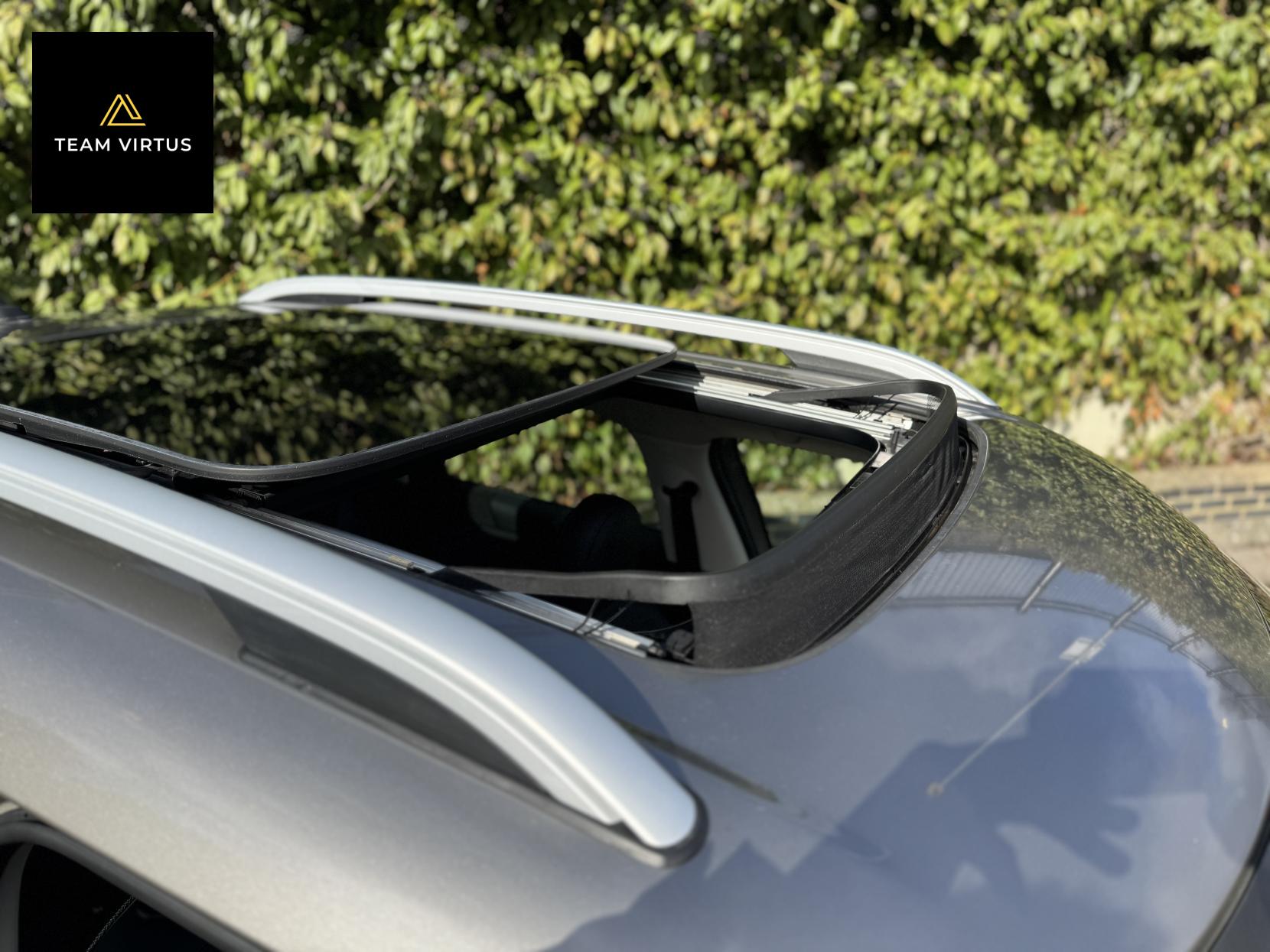 MINI Countryman 1.5 7.6kWh Cooper SE SUV 5dr Petrol Plug-in Hybrid Auto ALL4 Euro 6 (s/s) (224 ps)