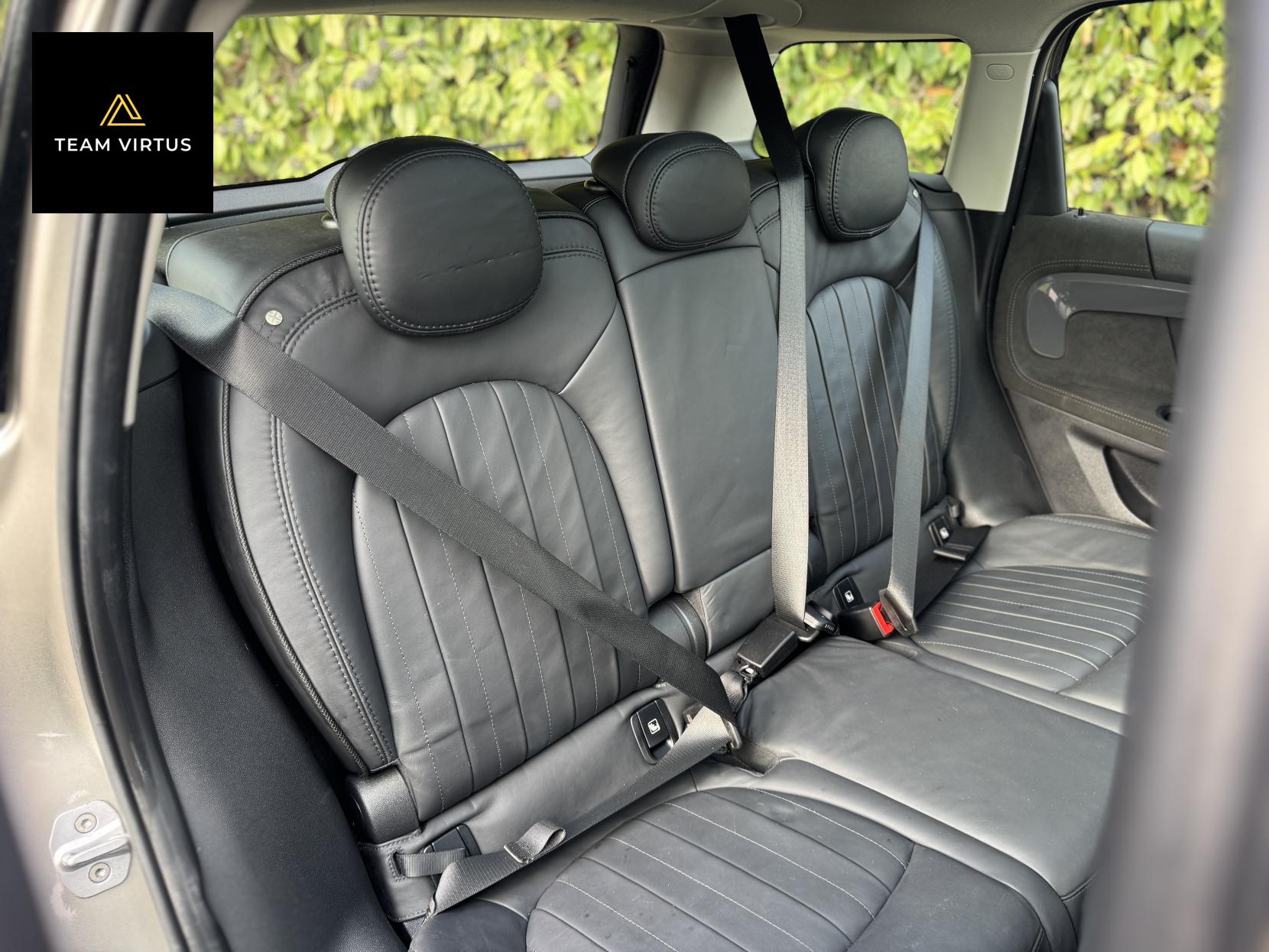 MINI Countryman 1.5 7.6kWh Cooper SE SUV 5dr Petrol Plug-in Hybrid Auto ALL4 Euro 6 (s/s) (224 ps)