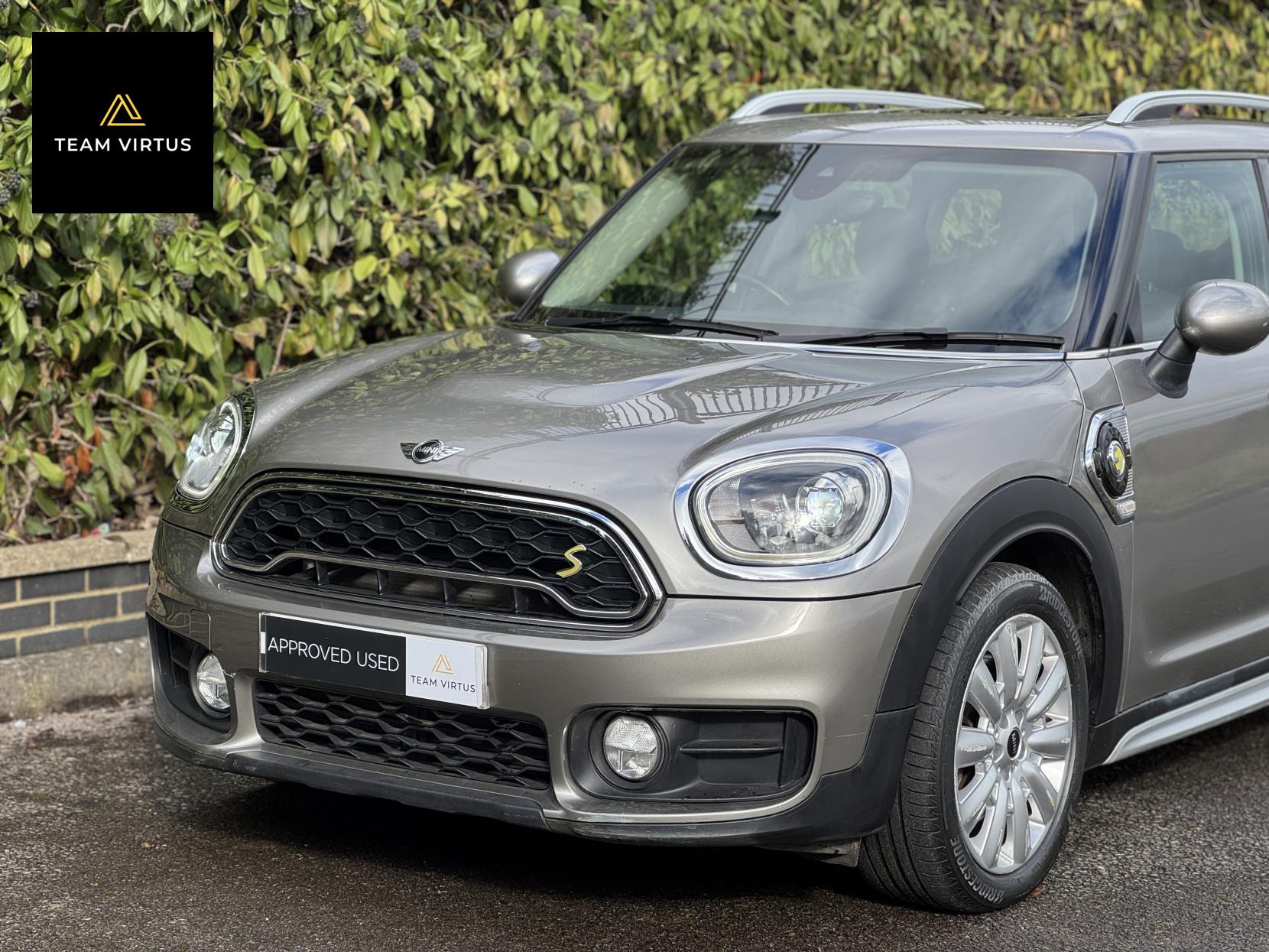 MINI Countryman 1.5 7.6kWh Cooper SE SUV 5dr Petrol Plug-in Hybrid Auto ALL4 Euro 6 (s/s) (224 ps)