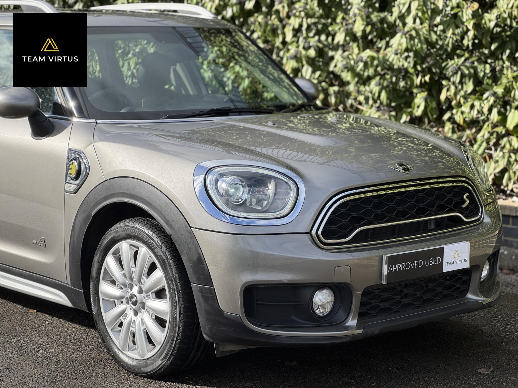 MINI Countryman 1.5 7.6kWh Cooper SE SUV 5dr Petrol Plug-in Hybrid Auto ALL4 Euro 6 (s/s) (224 ps)