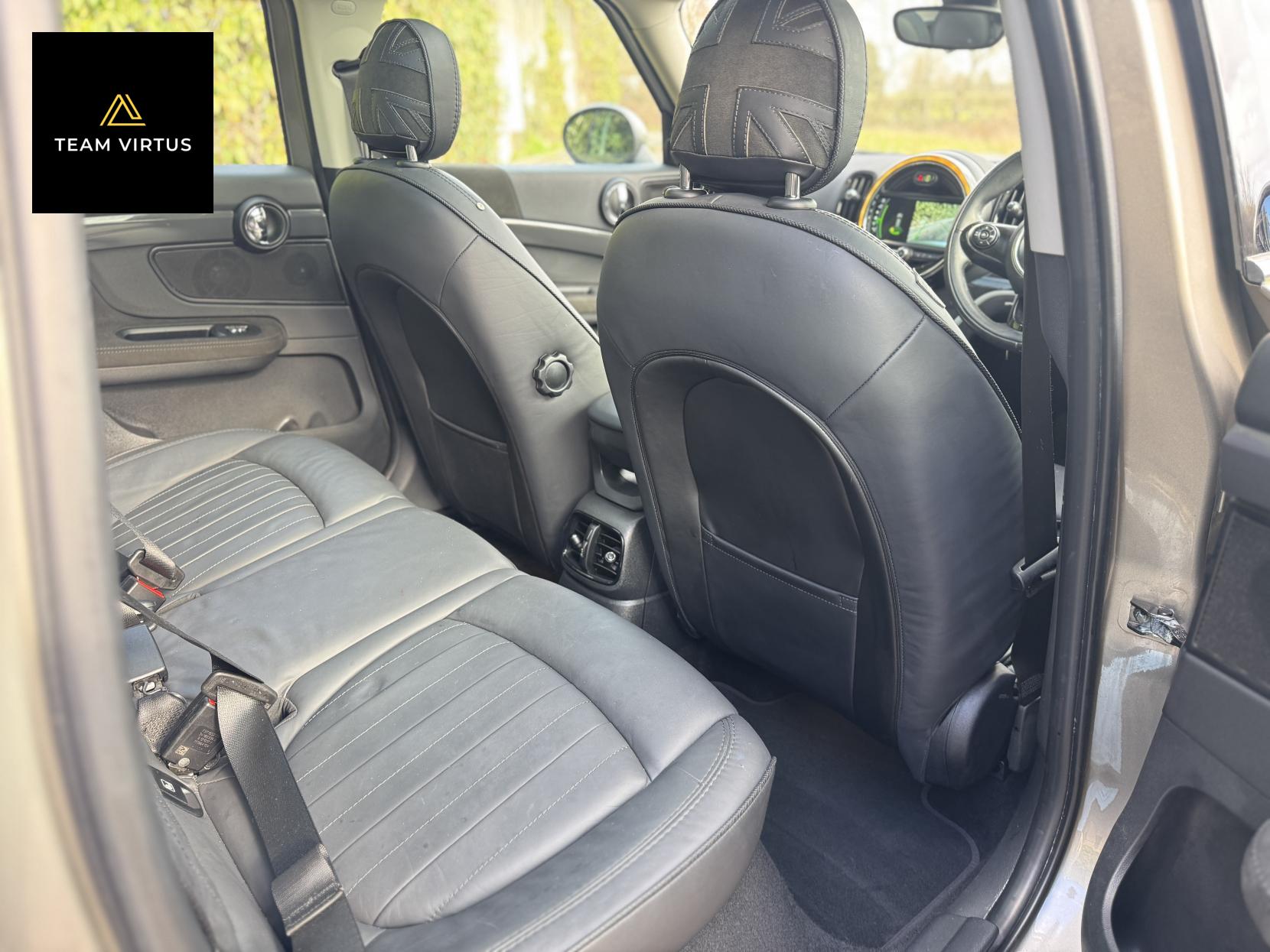 MINI Countryman 1.5 7.6kWh Cooper SE SUV 5dr Petrol Plug-in Hybrid Auto ALL4 Euro 6 (s/s) (224 ps)