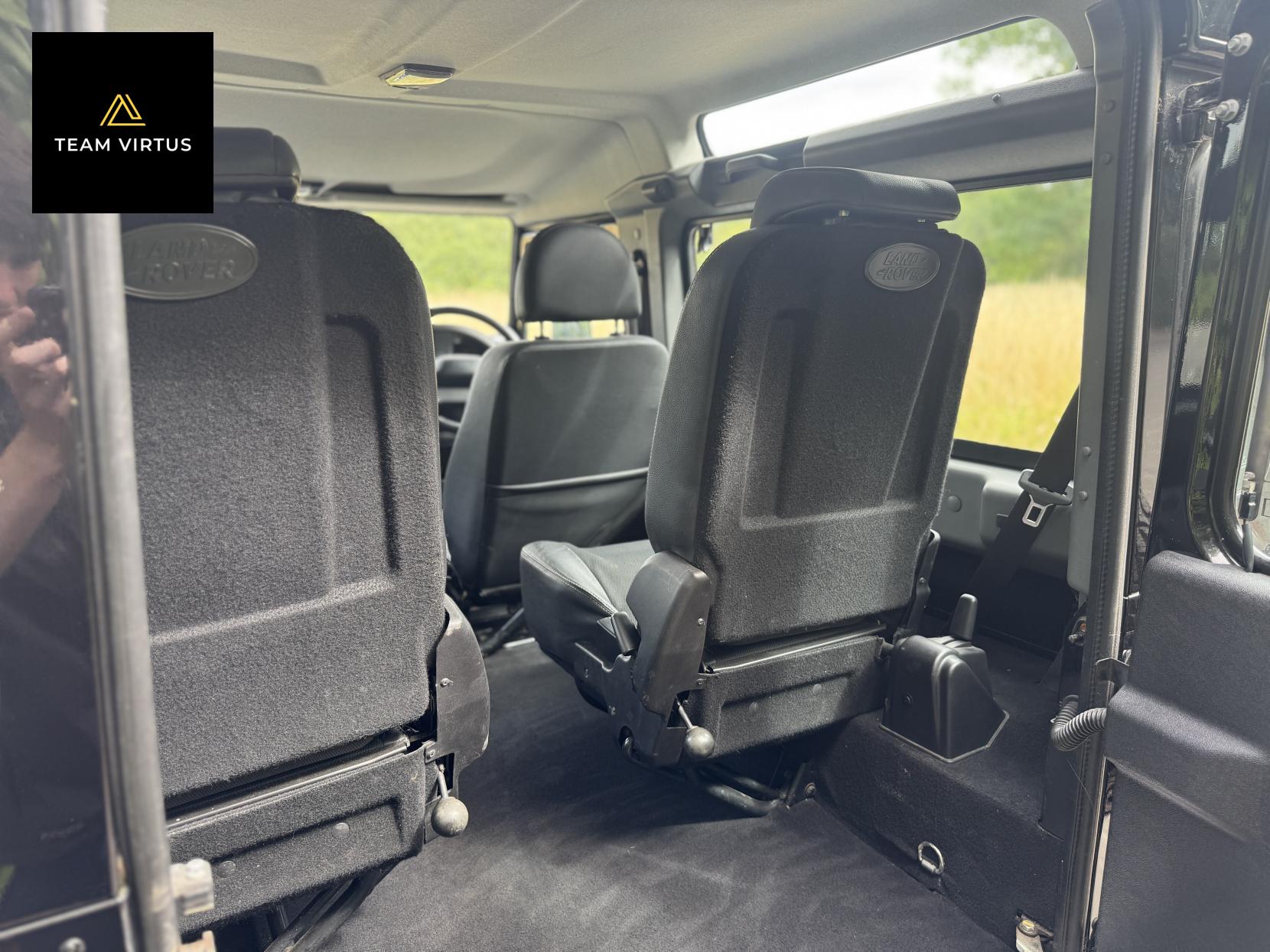 Land Rover Defender 90 2.4 TDCi XS Station Wagon 3dr Diesel Manual 4WD SWB Euro 4 (122 bhp)