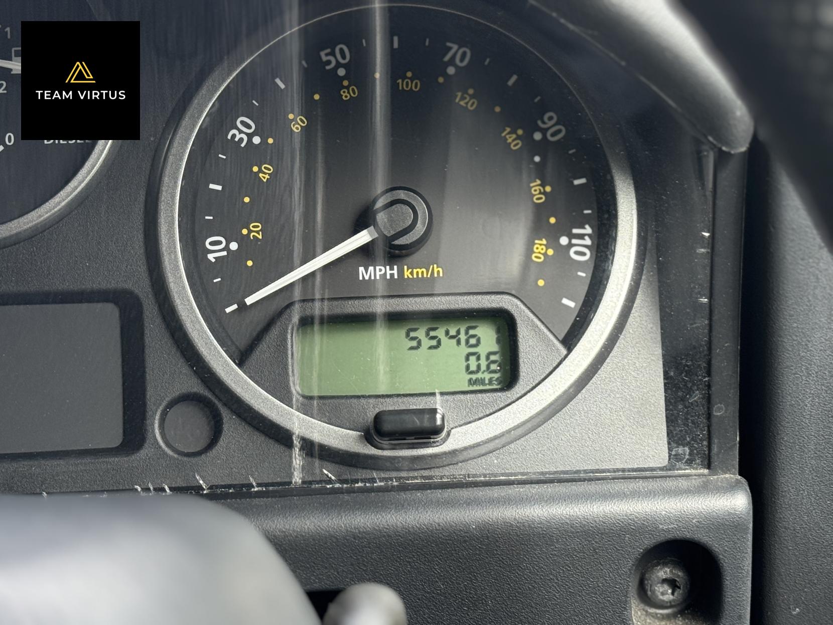 Land Rover Defender 90 2.4 TDCi XS Station Wagon 3dr Diesel Manual 4WD SWB Euro 4 (122 bhp)