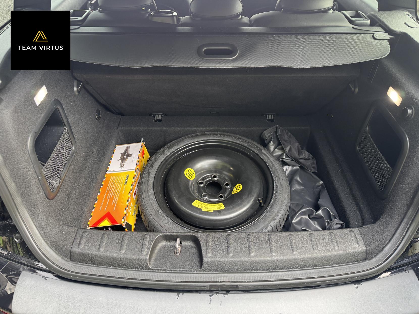 MINI Clubman 2.0 John Cooper Works Estate 6dr Petrol Manual ALL4 Euro 6 (s/s) (231 ps)