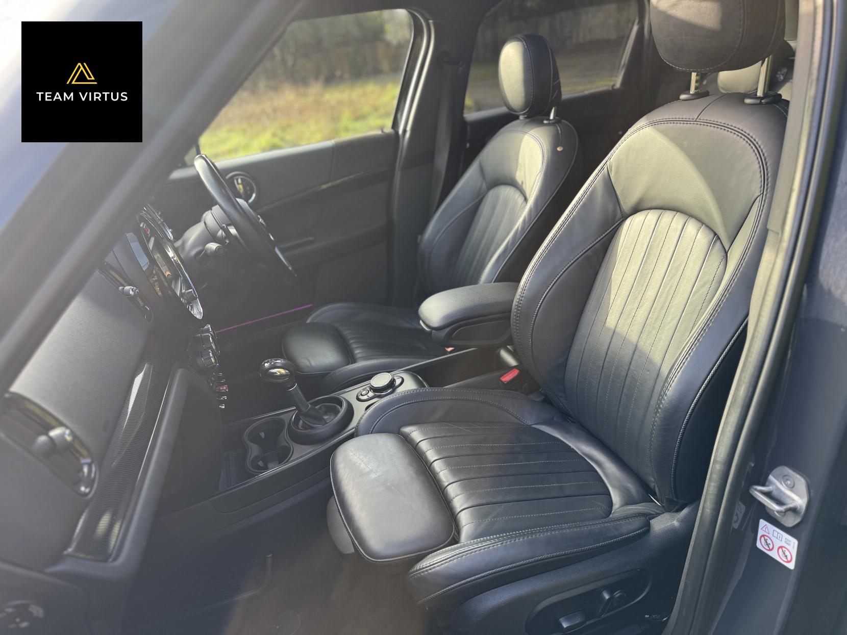 MINI Countryman 2.0 John Cooper Works SUV 5dr Petrol Auto ALL4 Euro 6 (s/s) (231 ps)