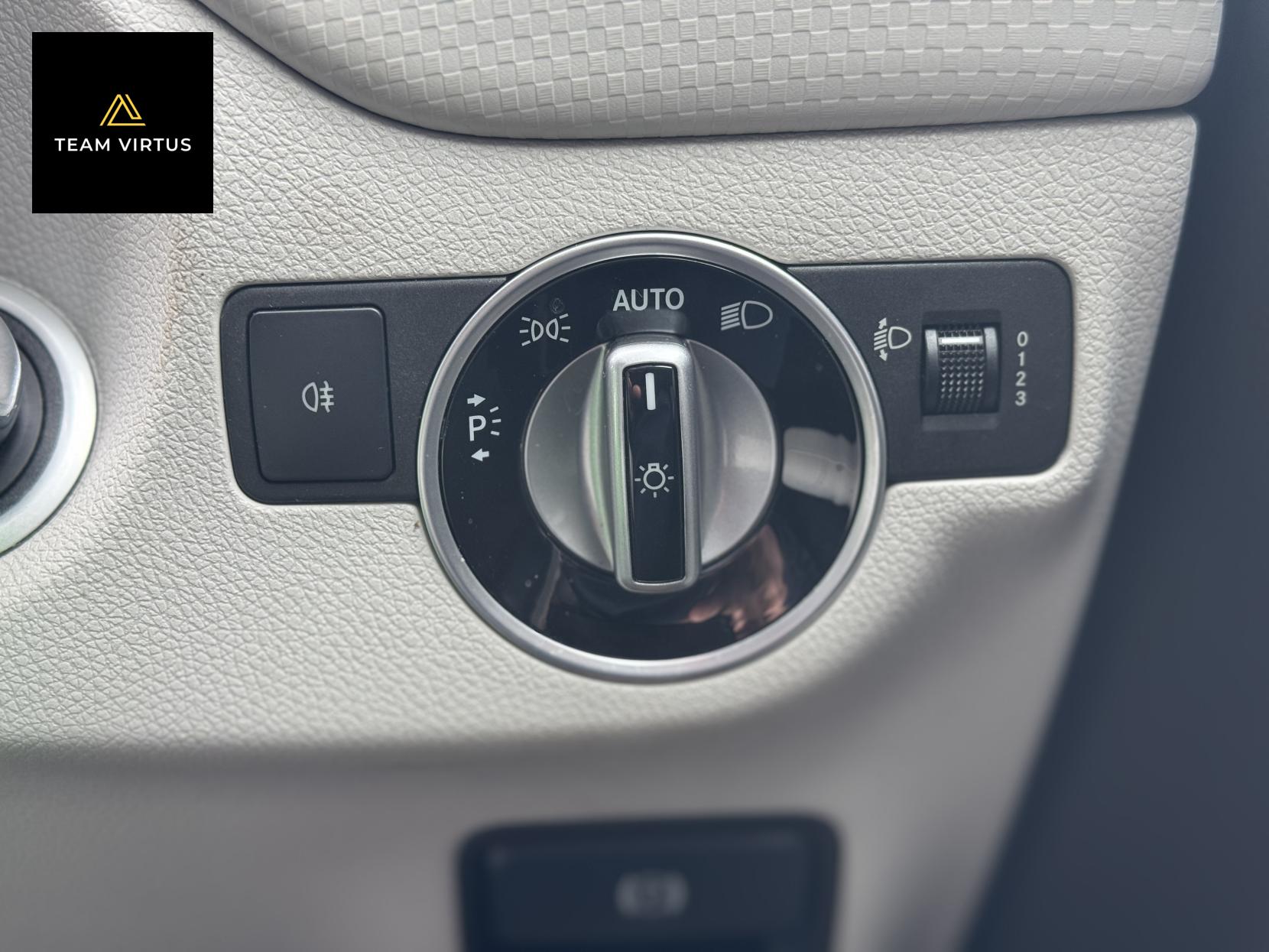 Mercedes-Benz A Class 1.6 A180 Sport Hatchback 5dr Petrol 7G-DCT Euro 6 (s/s) (122 ps)