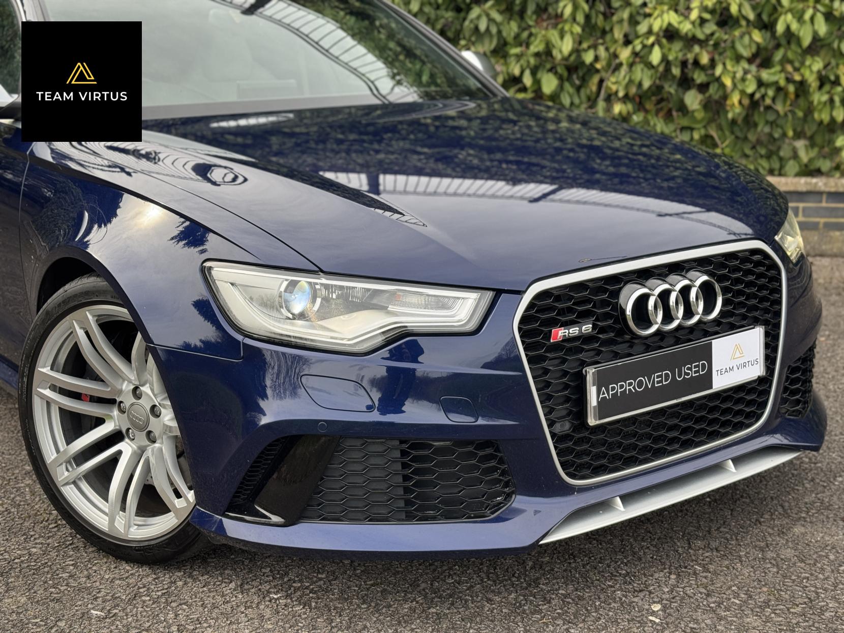 Audi RS6 Avant 4.0 TFSI V8 Estate 5dr Petrol Tiptronic quattro Euro 5 (s/s) (560 ps)