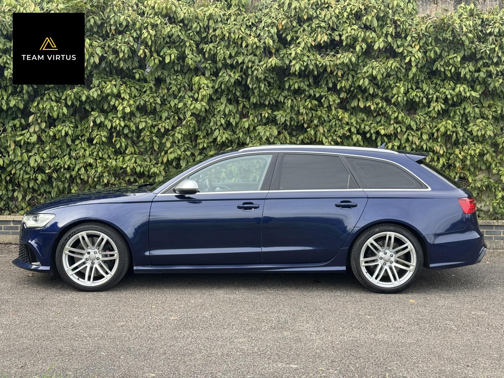 Audi RS6 Avant 4.0 TFSI V8 Estate 5dr Petrol Tiptronic quattro Euro 5 (s/s) (560 ps)