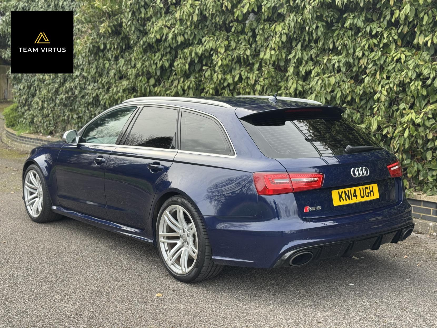 Audi RS6 Avant 4.0 TFSI V8 Estate 5dr Petrol Tiptronic quattro Euro 5 (s/s) (560 ps)