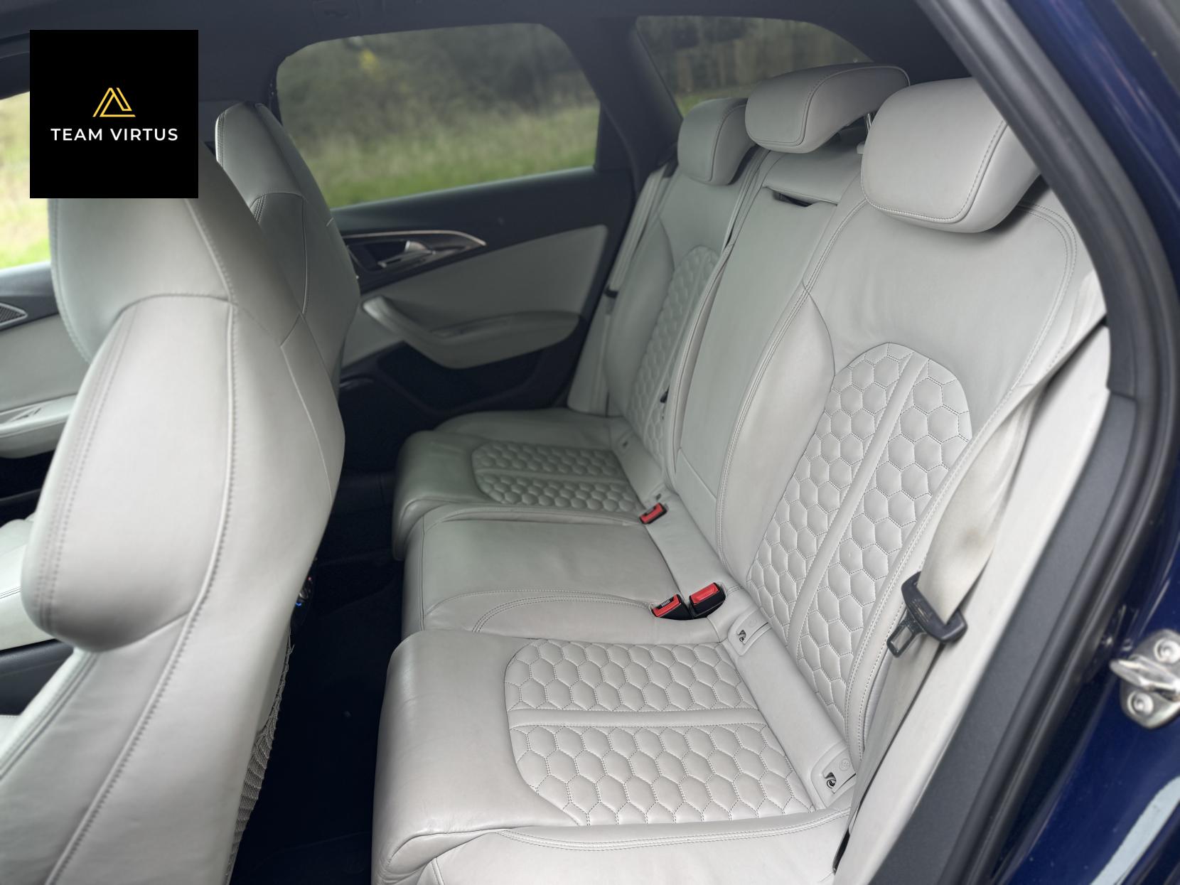 Audi RS6 Avant 4.0 TFSI V8 Estate 5dr Petrol Tiptronic quattro Euro 5 (s/s) (560 ps)