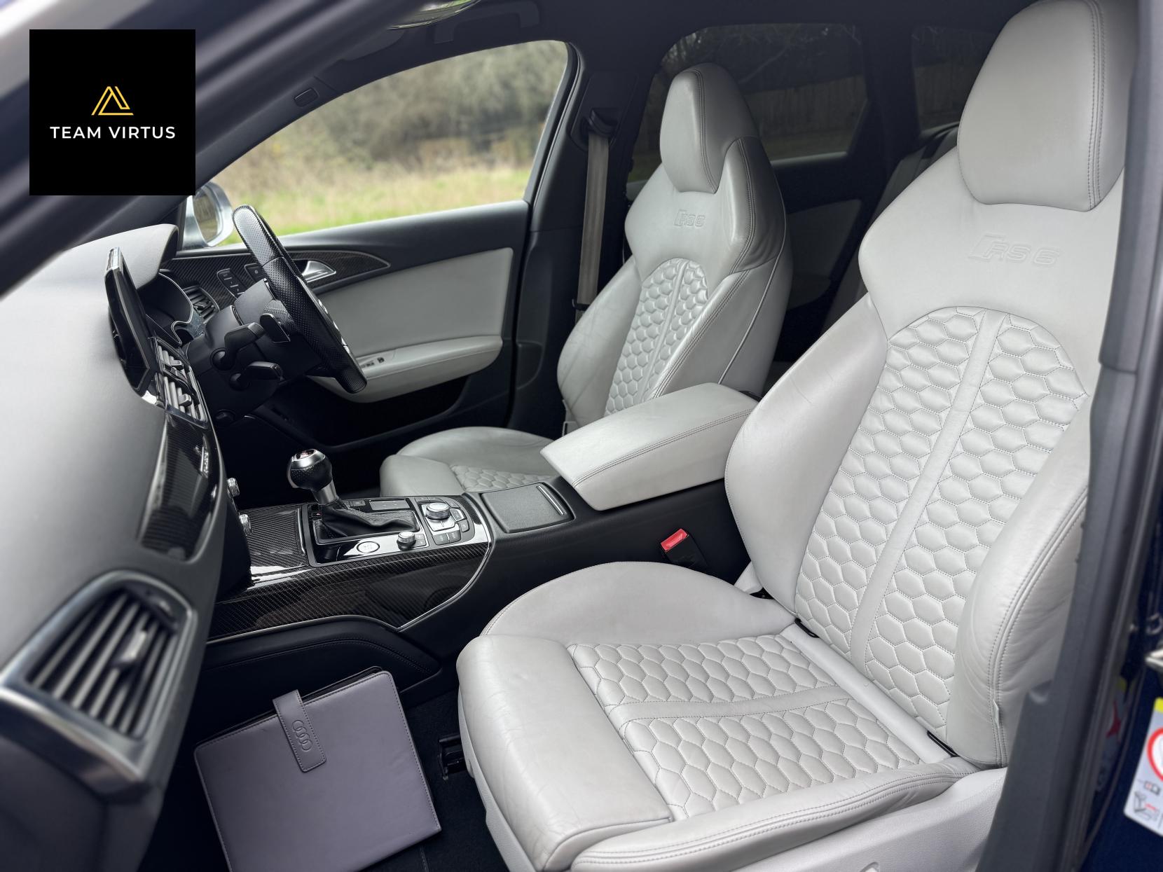 Audi RS6 Avant 4.0 TFSI V8 Estate 5dr Petrol Tiptronic quattro Euro 5 (s/s) (560 ps)