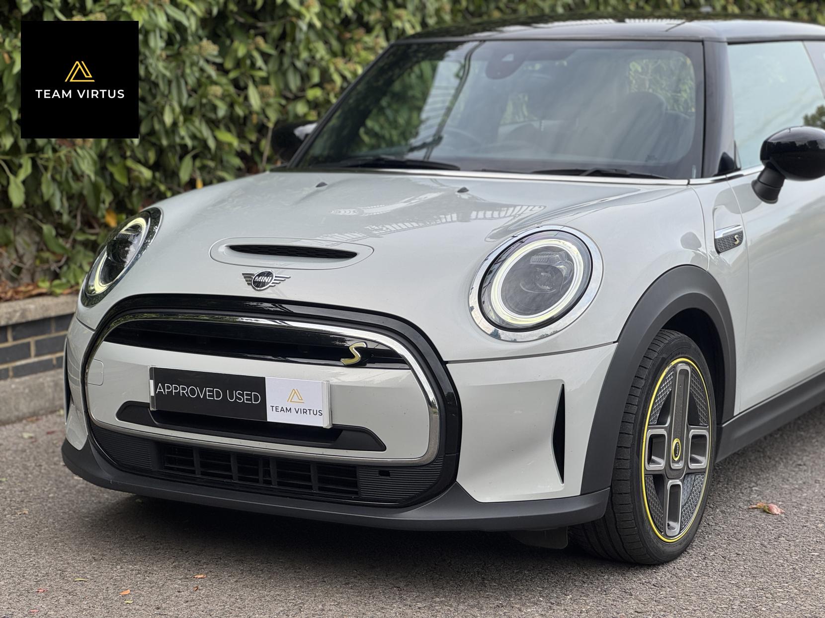 MINI Electric Hatch Cooper SE 32.6kWh Level 2 Hatchback 3dr Electric Auto (184 ps)