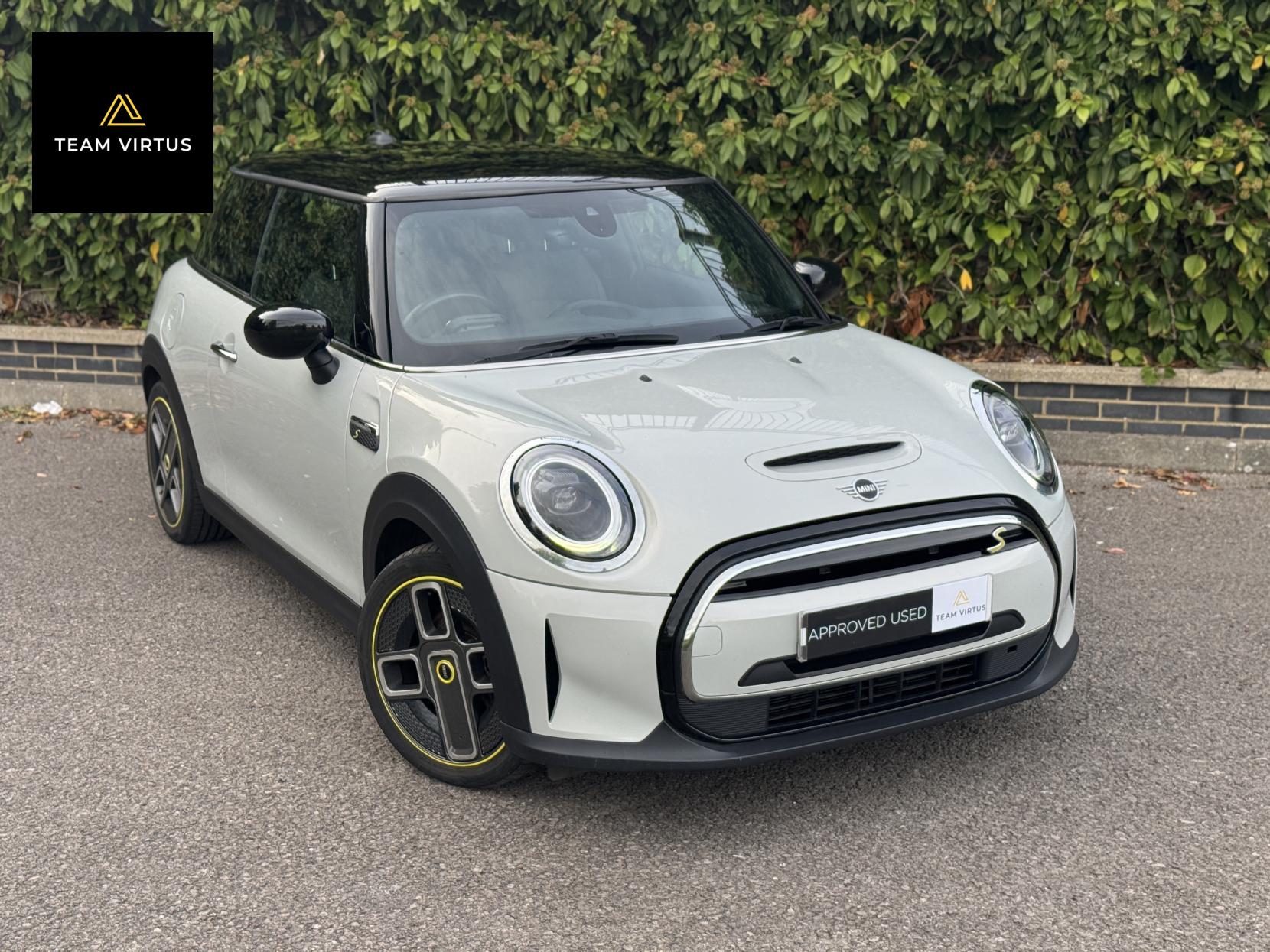 MINI Electric Hatch Cooper SE 32.6kWh Level 2 Hatchback 3dr Electric Auto (184 ps)