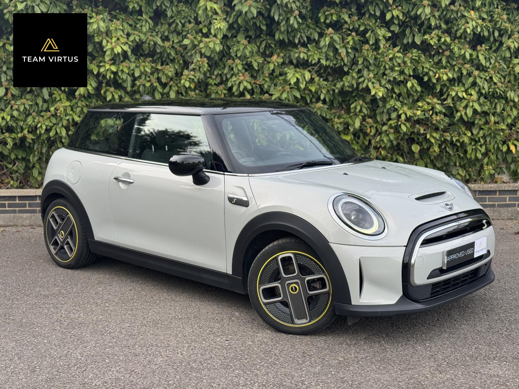 MINI Electric Hatch Cooper SE 32.6kWh Level 2 Hatchback 3dr Electric Auto (184 ps)