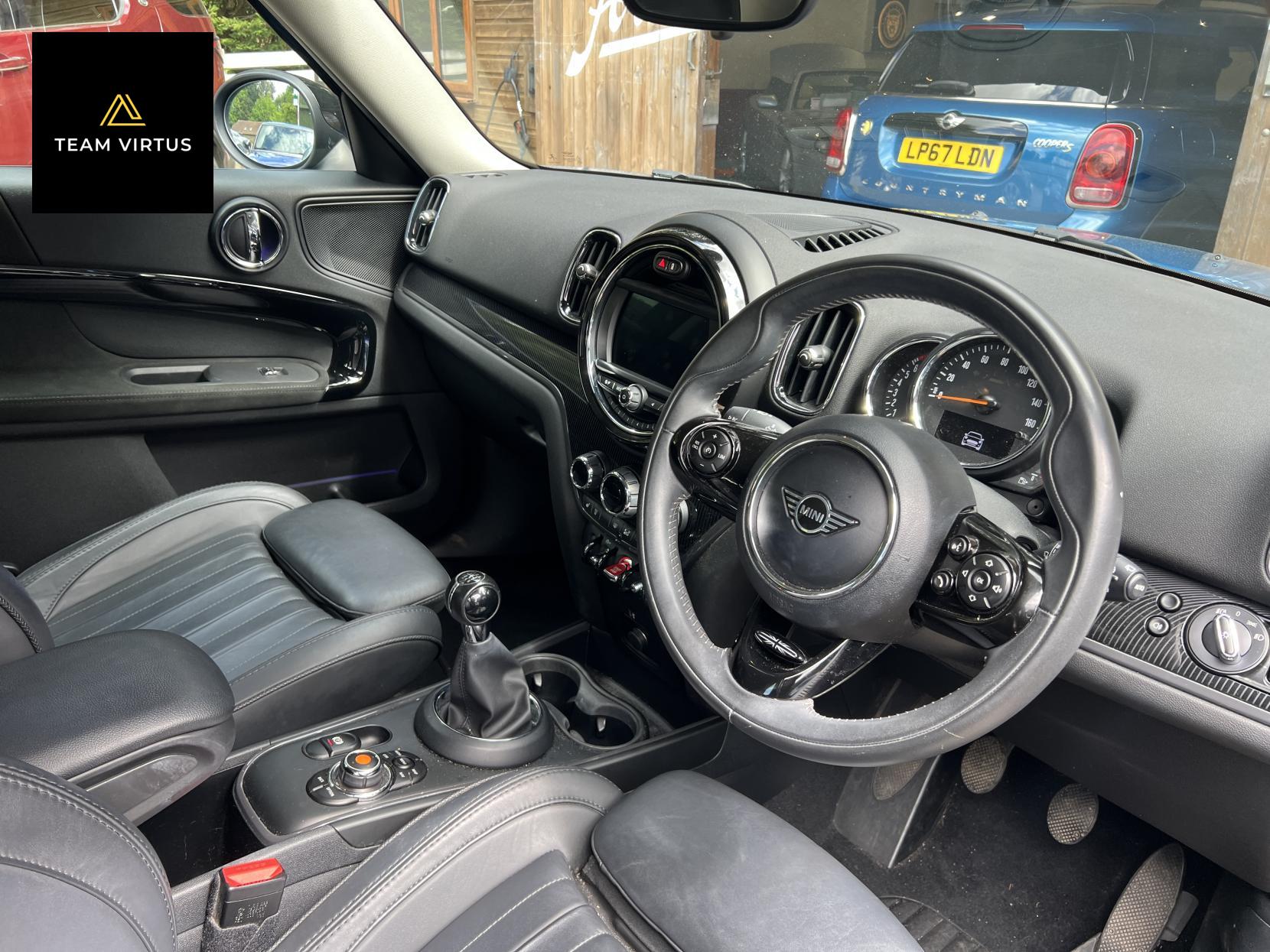 MINI Countryman 1.5 Cooper Exclusive SUV 5dr Petrol Manual Euro 6 (s/s) (136 ps)