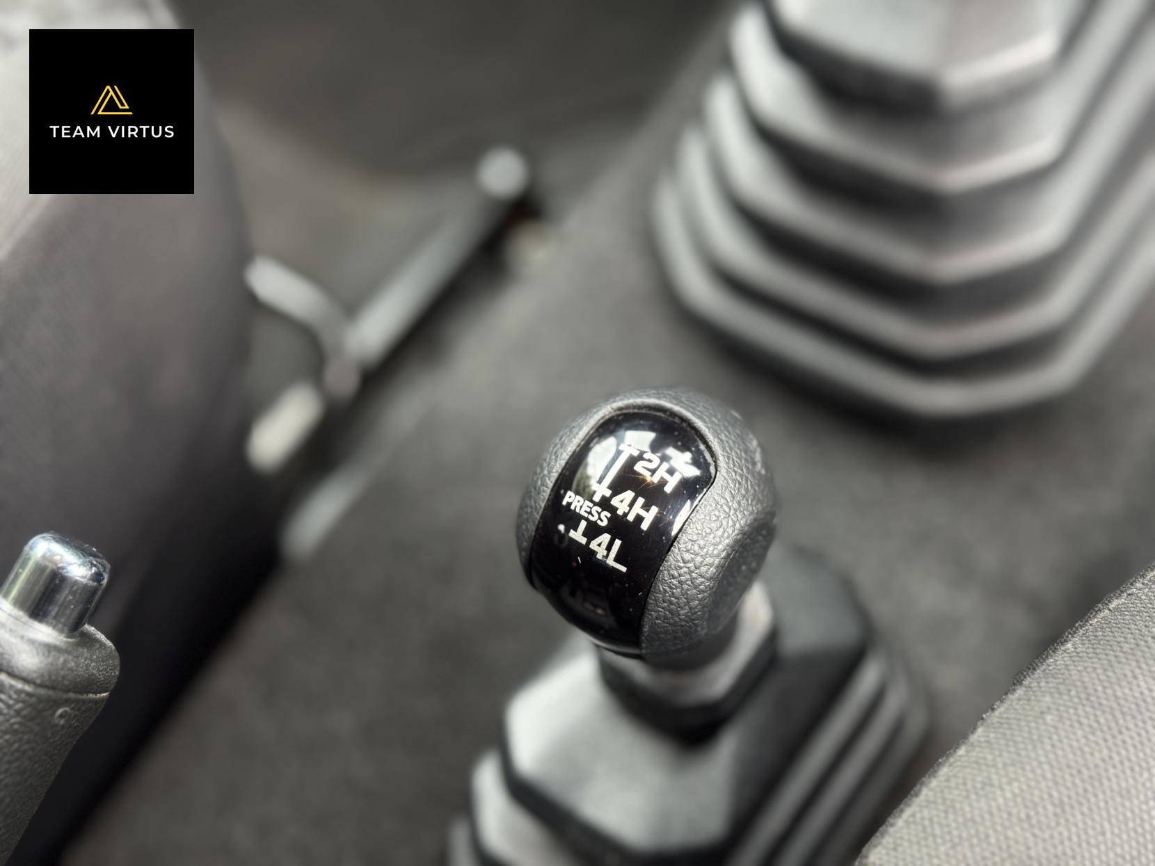 Suzuki Jimny 1.5 SZ5 SUV 3dr Petrol Manual ALLGRIP Euro 6 (101 ps)