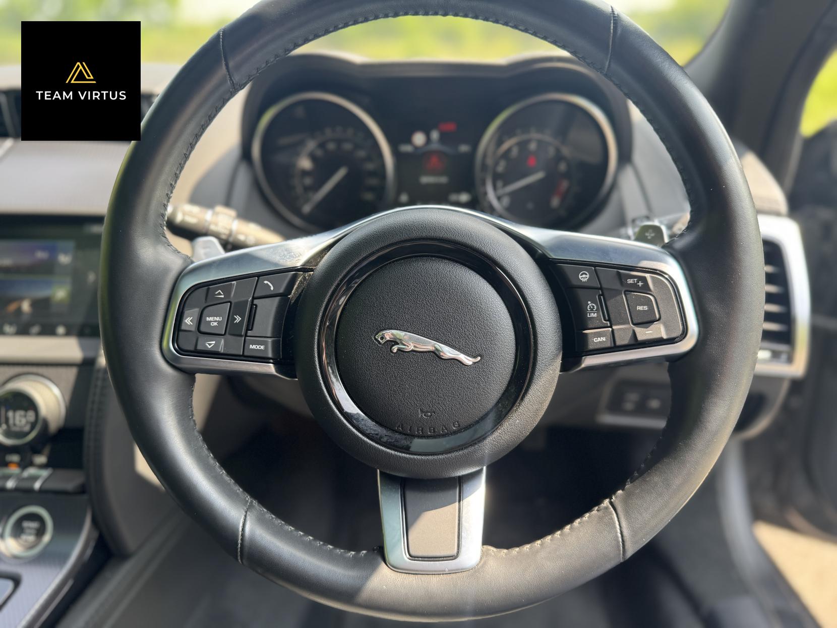Jaguar F-Type 3.0 V6 R-Dynamic Coupe 2dr Petrol Auto Euro 6 (s/s) (340 ps)