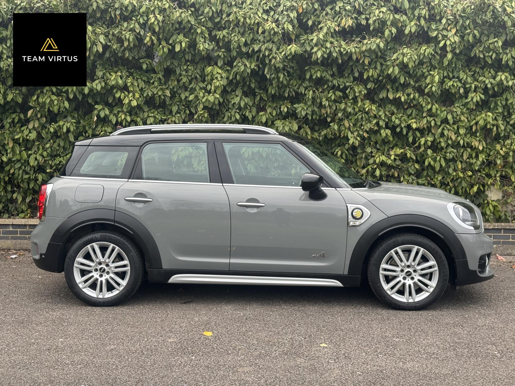 MINI Countryman 1.5 10kWh Cooper SE Exclusive SUV 5dr Petrol Plug-in Hybrid Auto ALL4 Euro 6 (s/s) (224 ps)