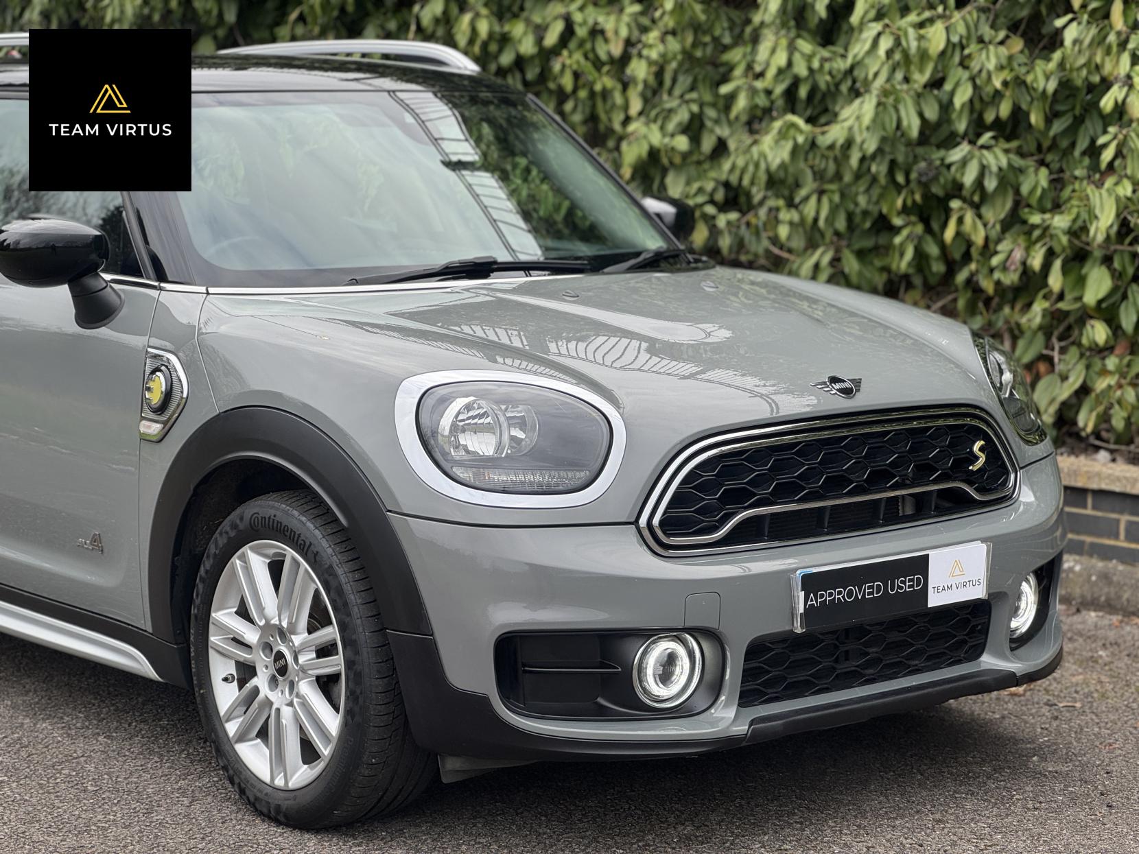 MINI Countryman 1.5 10kWh Cooper SE Exclusive SUV 5dr Petrol Plug-in Hybrid Auto ALL4 Euro 6 (s/s) (224 ps)