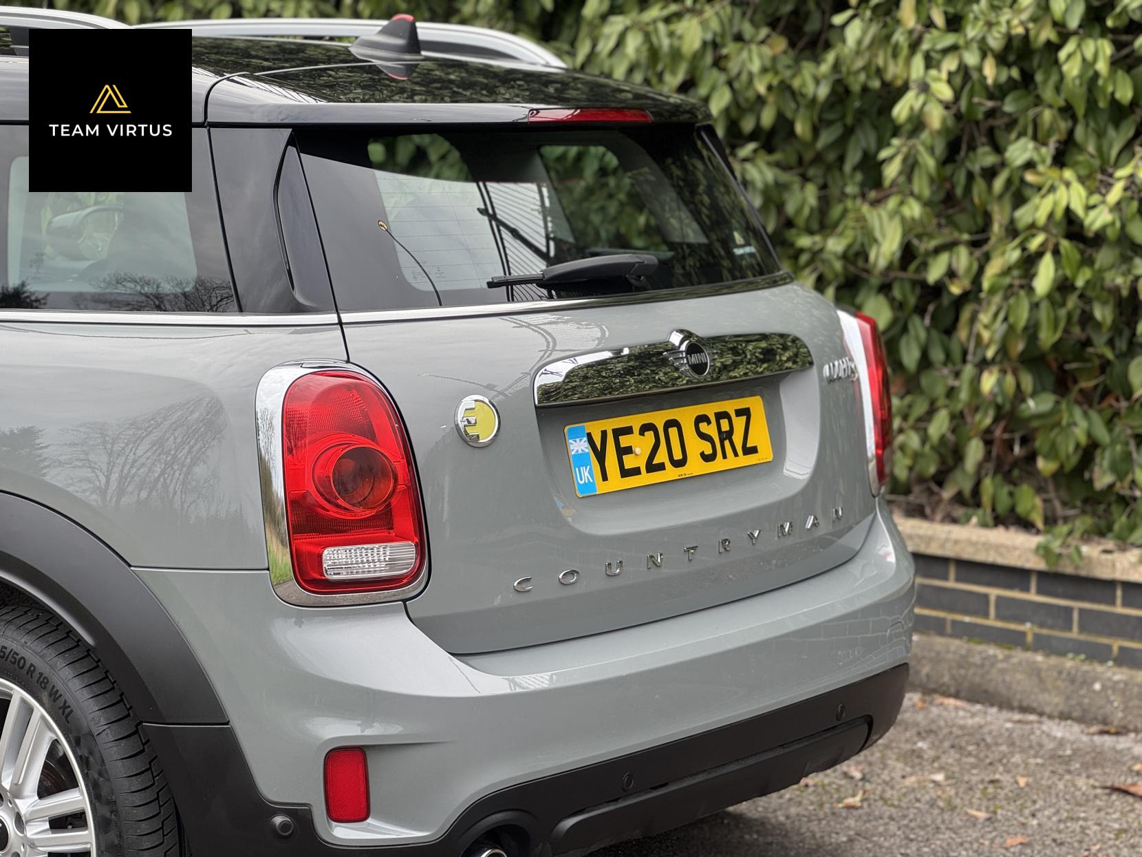 MINI Countryman 1.5 10kWh Cooper SE Exclusive SUV 5dr Petrol Plug-in Hybrid Auto ALL4 Euro 6 (s/s) (224 ps)