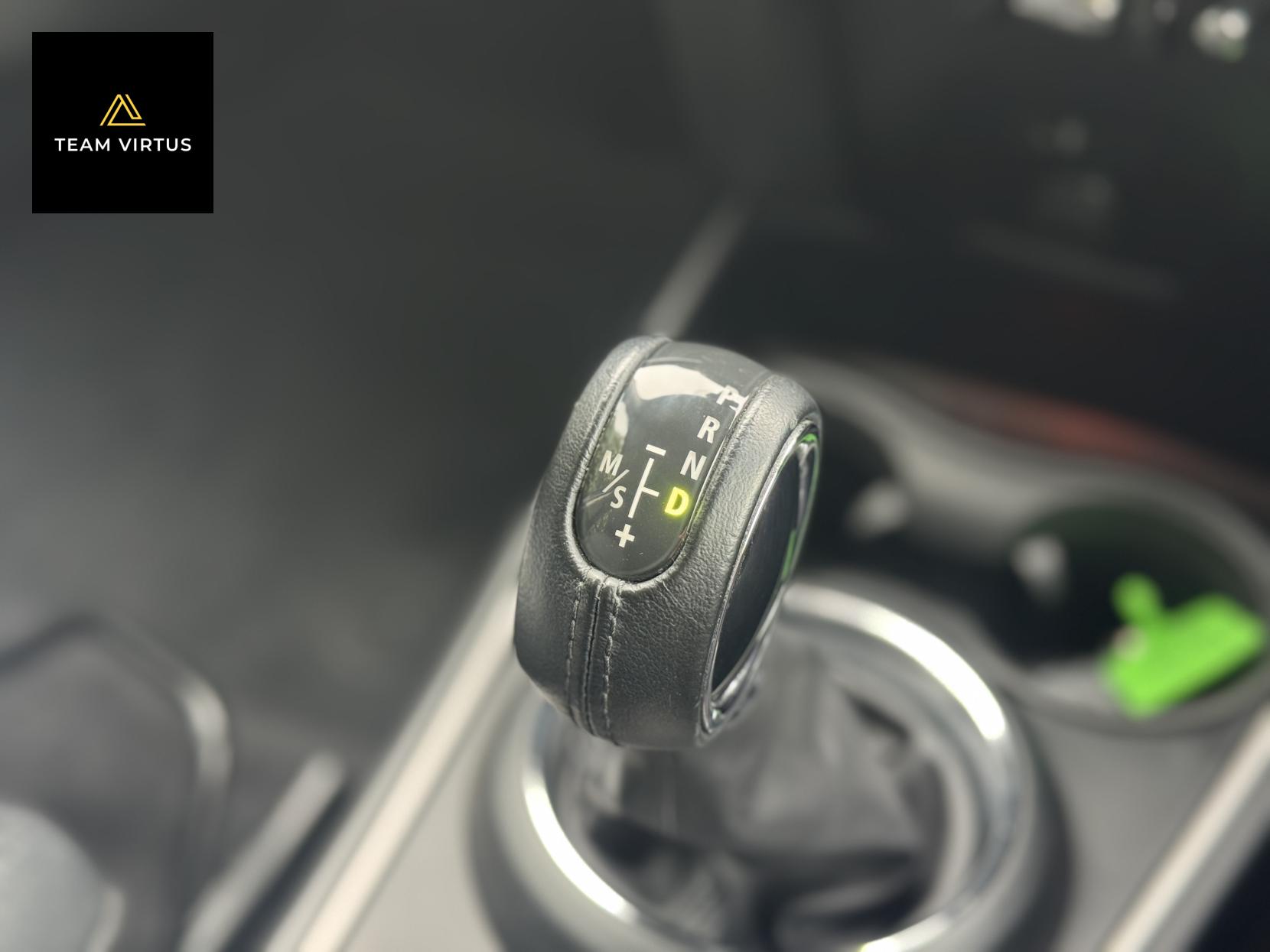 MINI Countryman 1.5 10kWh Cooper SE Exclusive SUV 5dr Petrol Plug-in Hybrid Auto ALL4 Euro 6 (s/s) (224 ps)