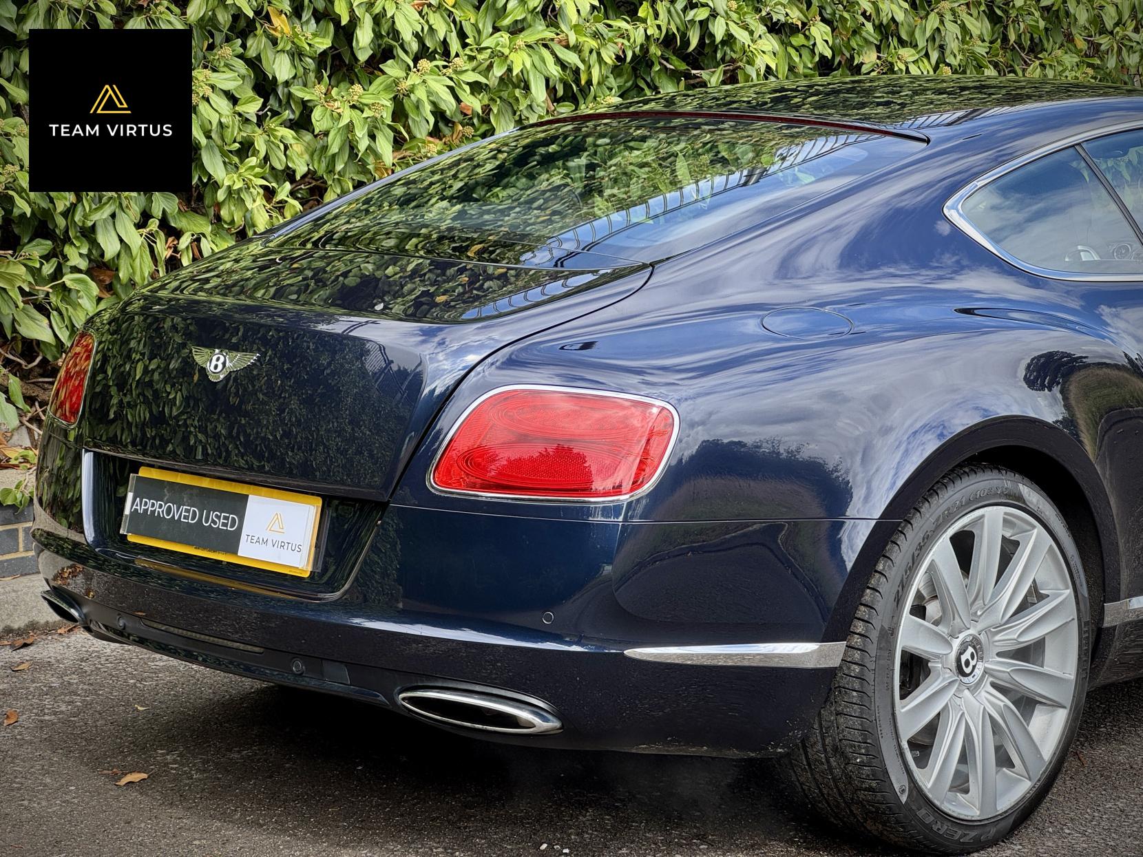 Bentley Continental 6.0 W12 GT Coupe 2dr Petrol Auto 4WD Euro 5 (575 ps)