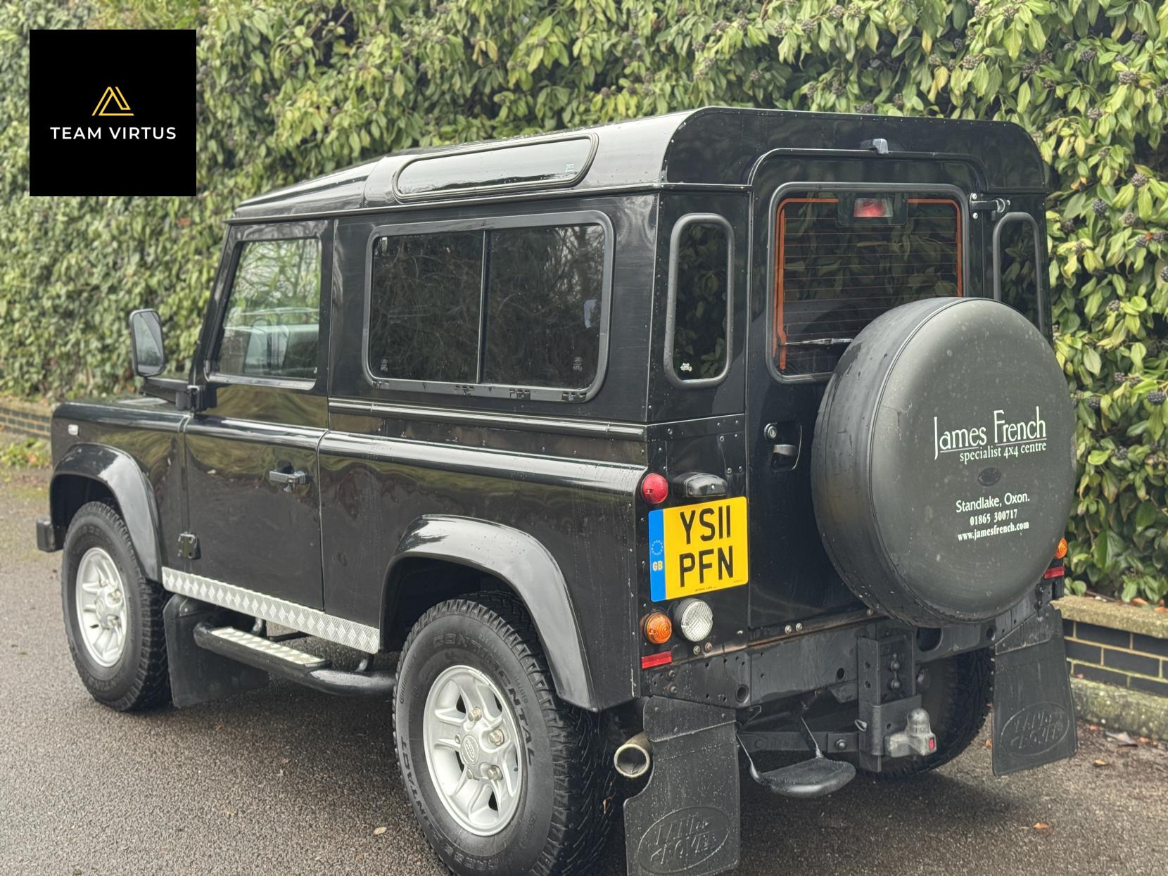 Land Rover Defender 90 2.4 TDCi XS Station Wagon Double Cab 3dr Diesel Manual 4WD SWB Euro 4 (122 bhp)