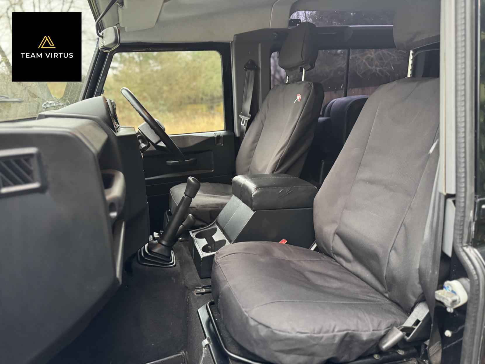 Land Rover Defender 90 2.4 TDCi XS Station Wagon Double Cab 3dr Diesel Manual 4WD SWB Euro 4 (122 bhp)