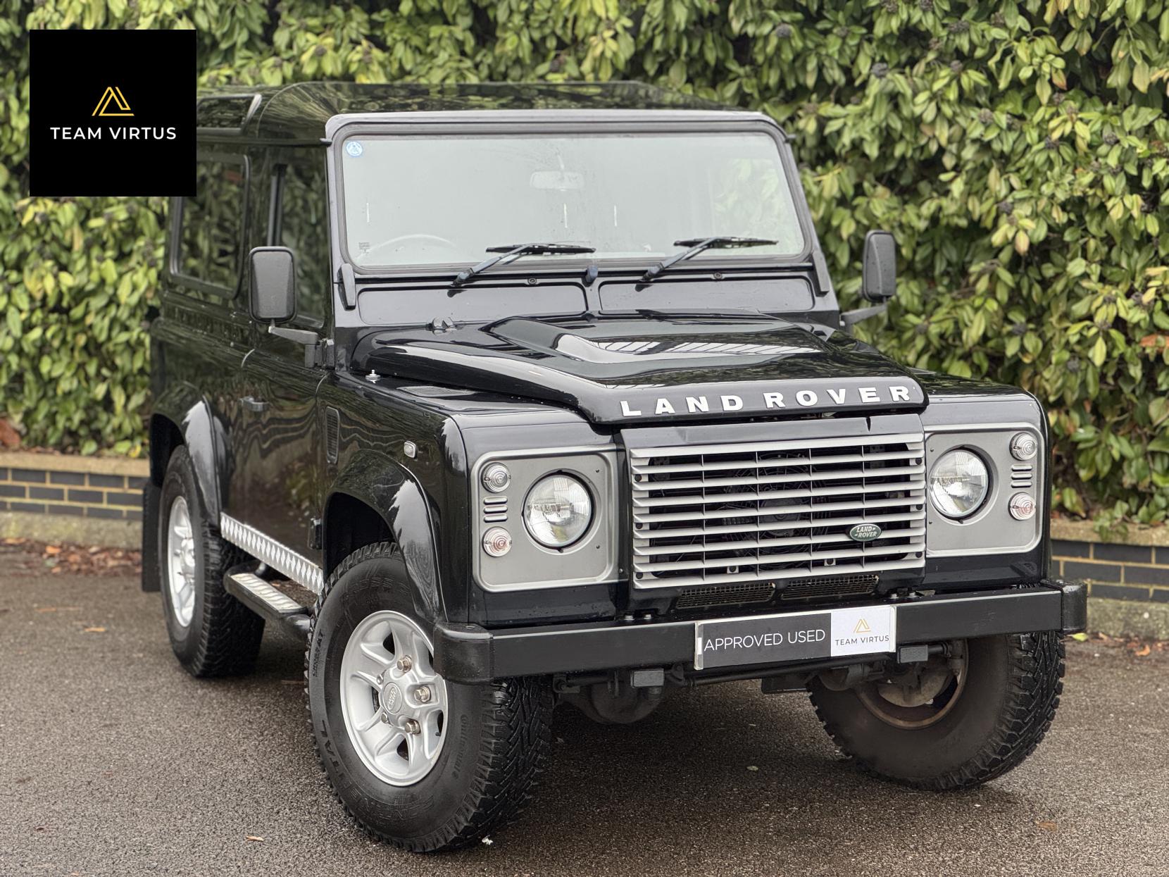 Land Rover Defender 90 2.4 TDCi XS Station Wagon Double Cab 3dr Diesel Manual 4WD SWB Euro 4 (122 bhp)