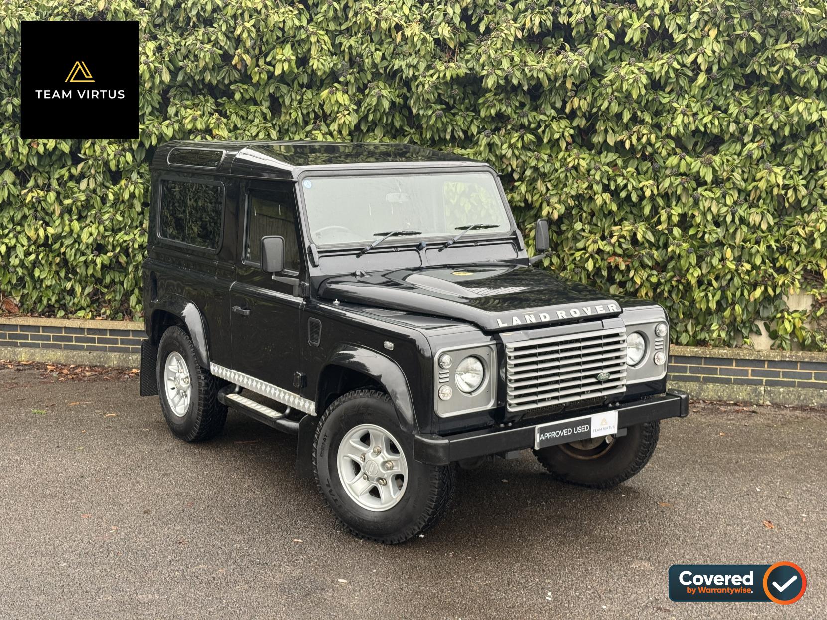Land Rover Defender 90 2.4 TDCi XS Station Wagon Double Cab 3dr Diesel Manual 4WD SWB Euro 4 (122 bhp)