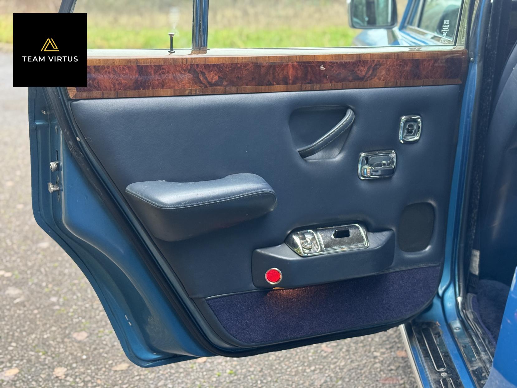 Rolls-Royce Silver Shadow 6.8 II Saloon 4dr Petrol Automatic (0 bhp)