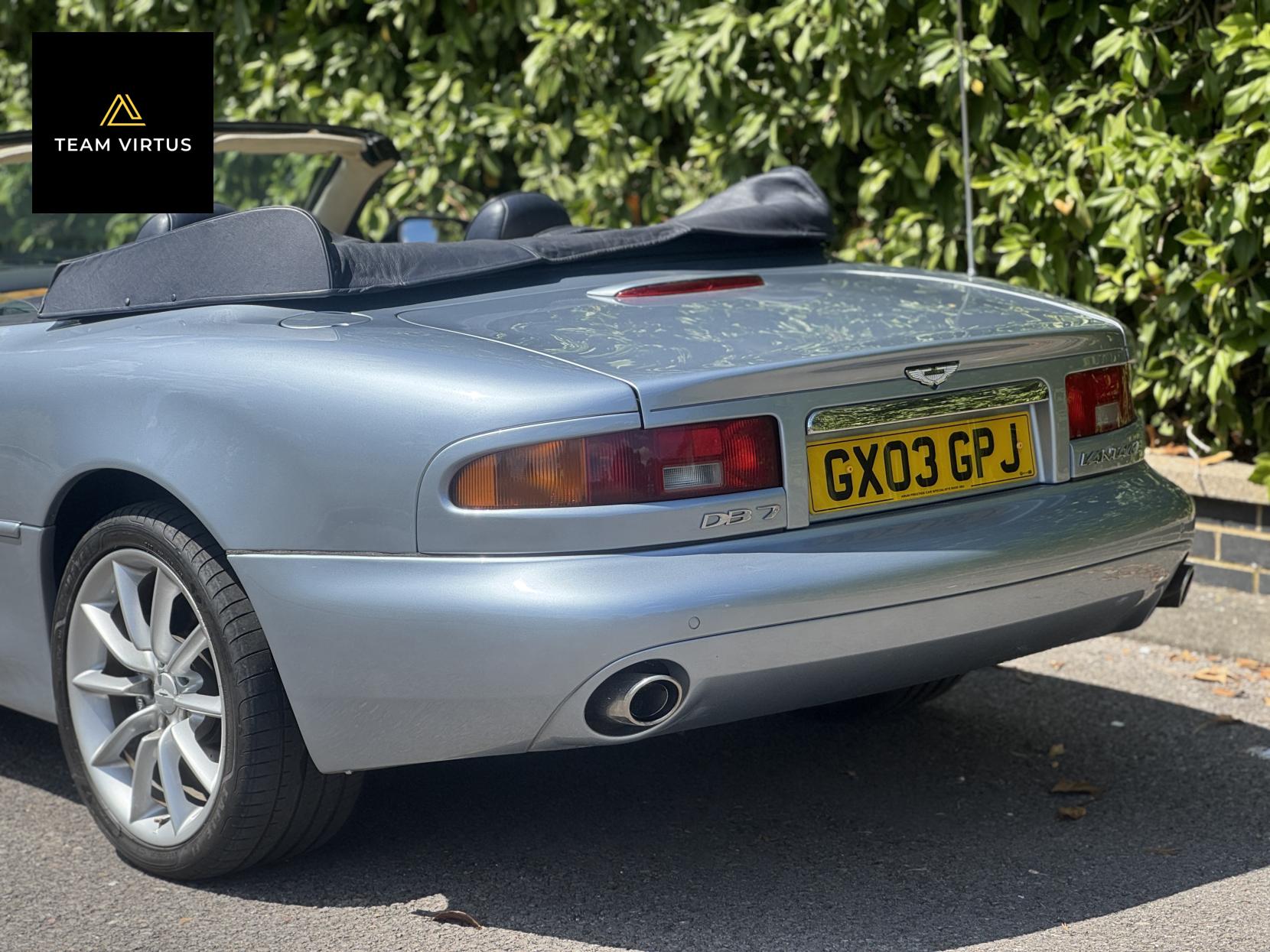Aston Martin DB7 5.9 Volante 2dr Petrol Automatic (472 g/km, 420 bhp)