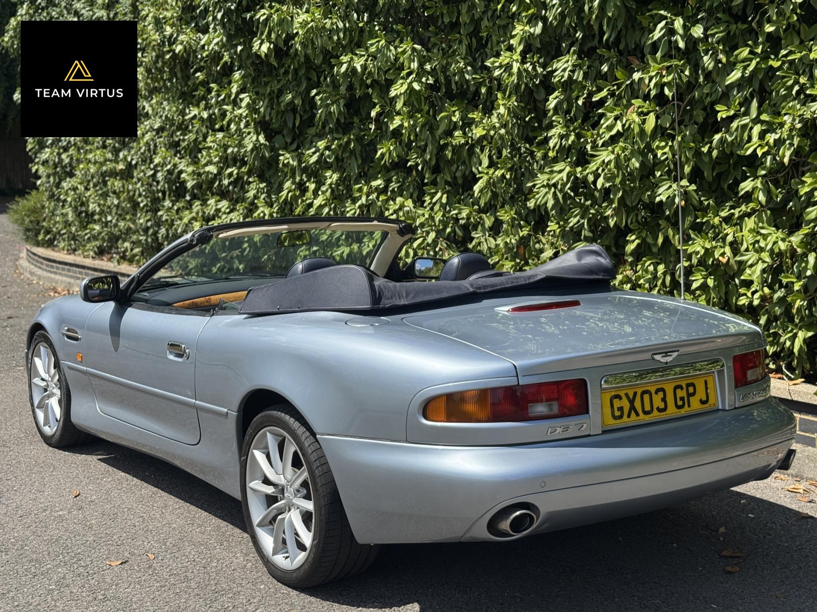 Aston Martin DB7 5.9 Volante 2dr Petrol Automatic (472 g/km, 420 bhp)