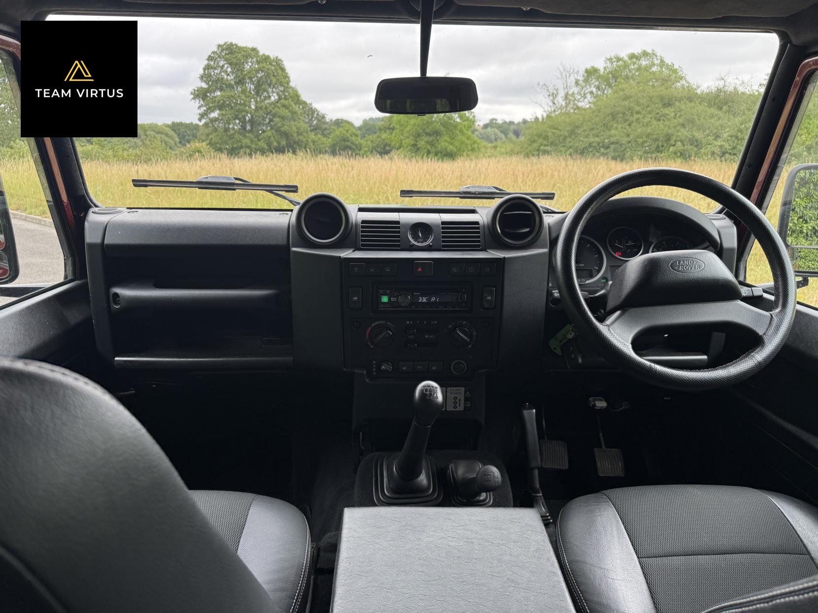 Land Rover Defender 110 2.2 TDCi XS Station Wagon Double Cab 5dr Diesel Manual 4WD MWB Euro 5 (122 ps)