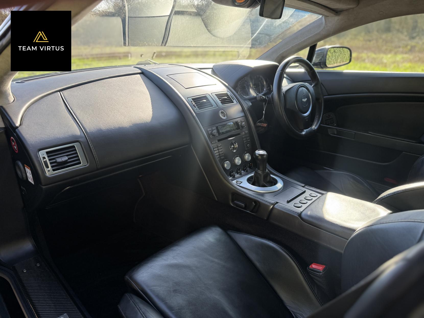 Aston Martin Vantage 4.3 V8 Coupe 2dr Petrol Manual Euro 4 (380 bhp)