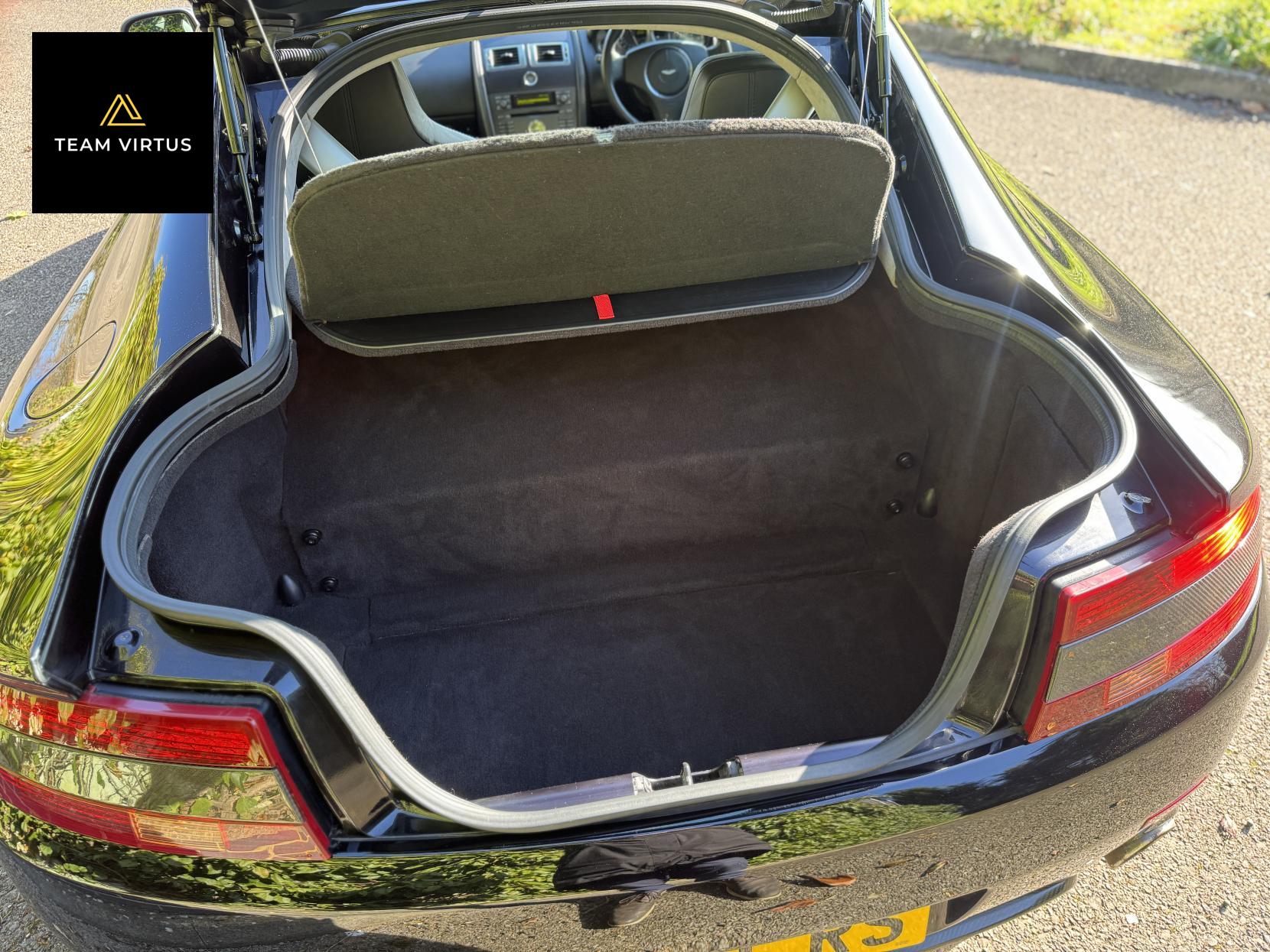 Aston Martin Vantage 4.3 V8 Coupe 2dr Petrol Manual Euro 4 (380 bhp)