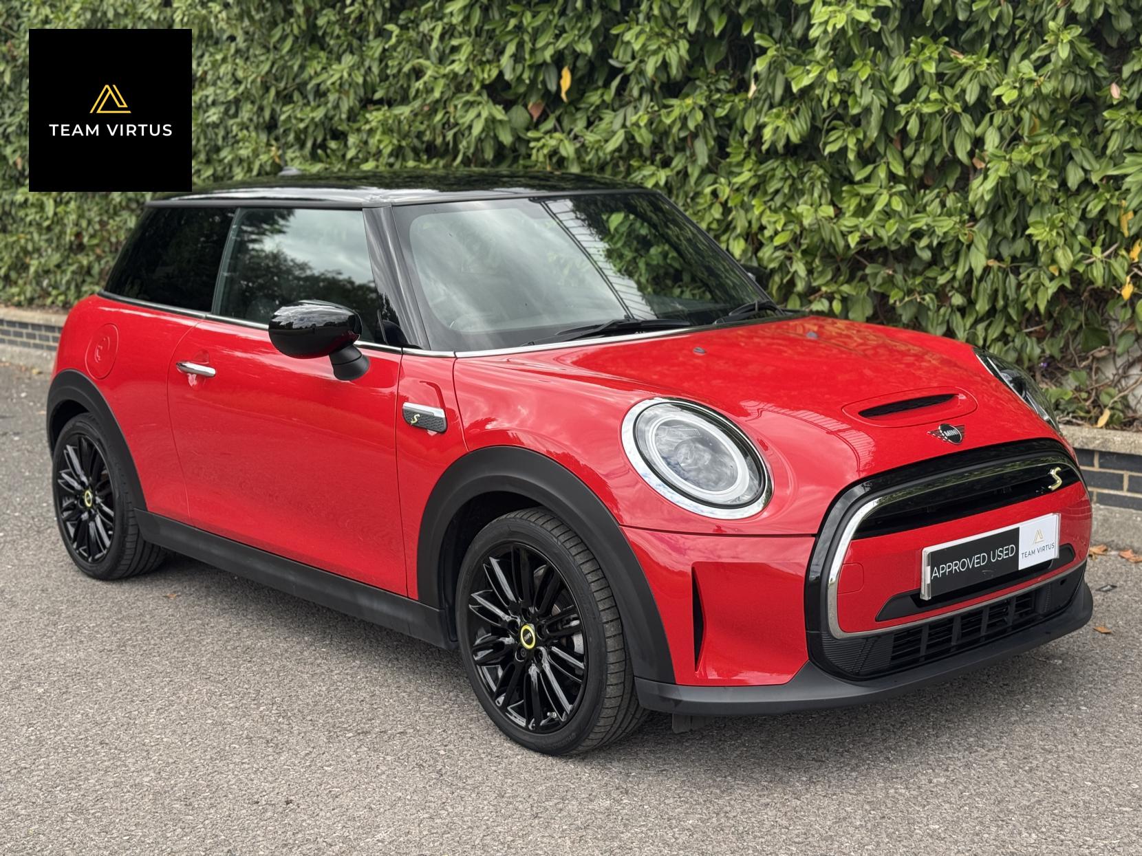 MINI Electric Hatch Cooper SE 32.6kWh Level 2 Hatchback 3dr Electric Auto (184 ps)