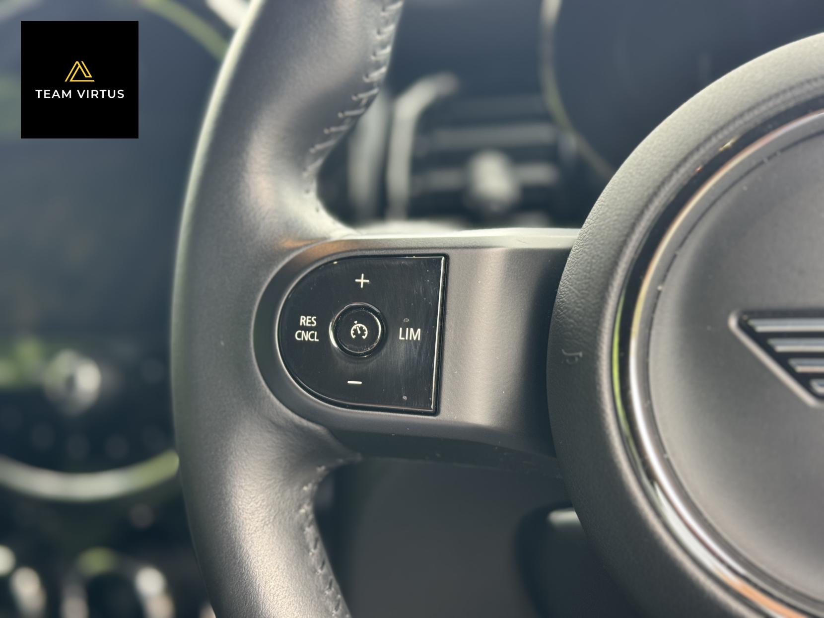 MINI Electric Hatch Cooper SE 32.6kWh Level 2 Hatchback 3dr Electric Auto (184 ps)