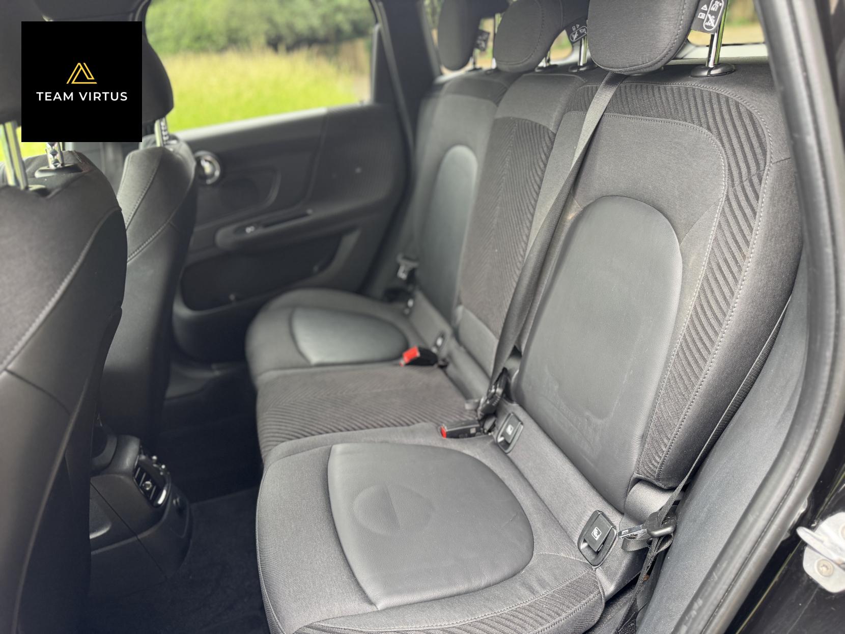 MINI Countryman 1.5 Cooper SUV 5dr Petrol Auto 6Spd ALL4 Euro 6 (s/s) (136 ps)