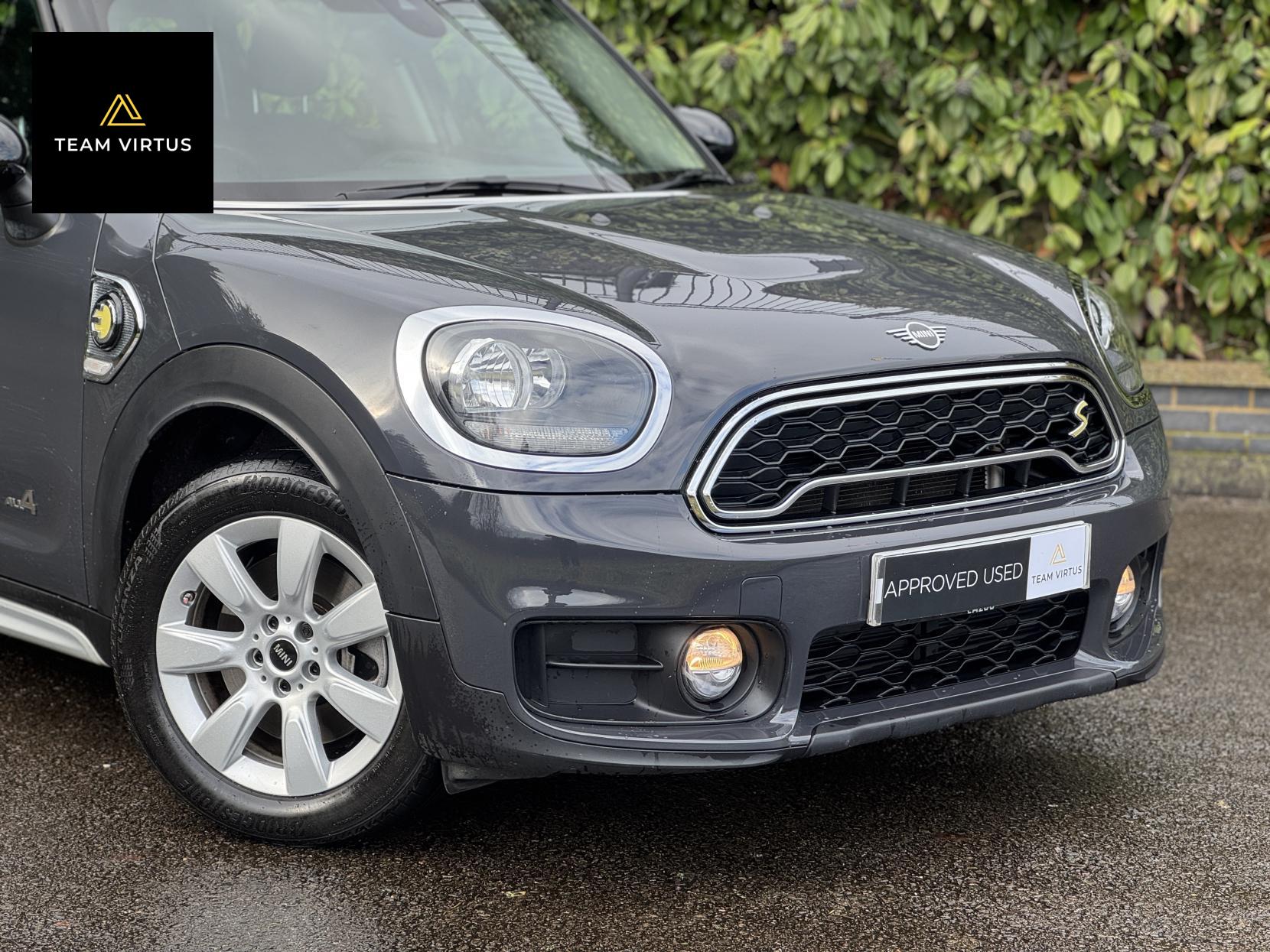 MINI Countryman 1.5 7.6kWh GPF Cooper SE SUV 5dr Petrol Plug-in Hybrid Auto ALL4 Euro 6 (s/s) (224 ps)