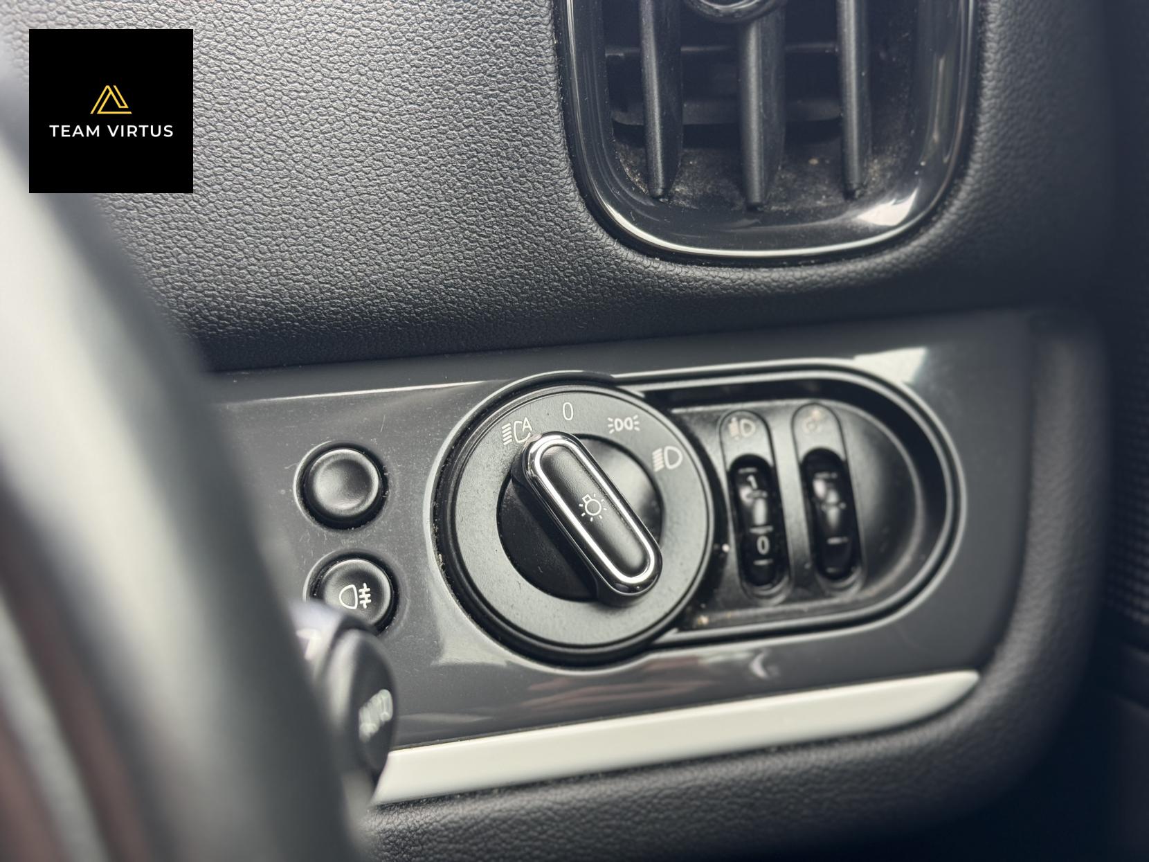 MINI Countryman 1.5 7.6kWh GPF Cooper SE SUV 5dr Petrol Plug-in Hybrid Auto ALL4 Euro 6 (s/s) (224 ps)