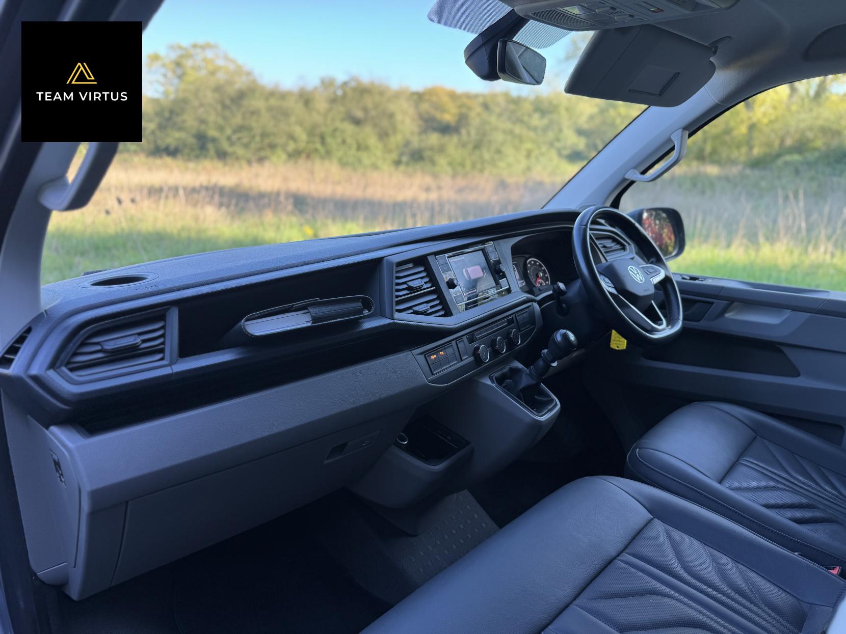 Volkswagen T28 Camper 2.0 Transporter 2.0 TDI T28 Highline 5dr Diesel Manual FWD SWB Euro 6 