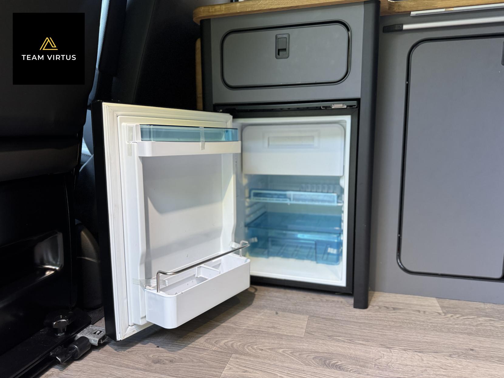 Volkswagen T28 Camper 2.0 Transporter 2.0 TDI T28 Highline 5dr Diesel Manual FWD SWB Euro 6 