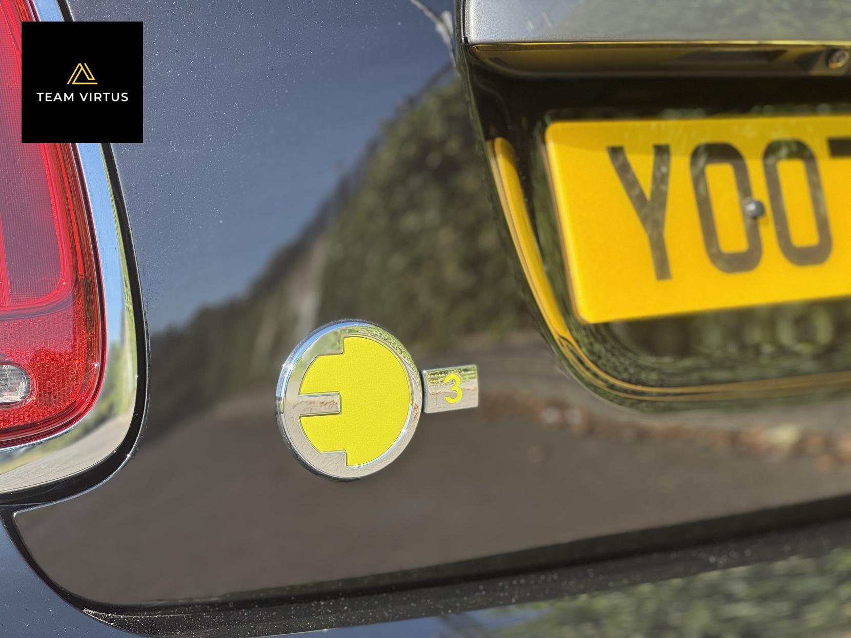 MINI Electric Hatch Cooper SE 32.6kWh Level 3 Hatchback 3dr Electric Auto (184 ps)