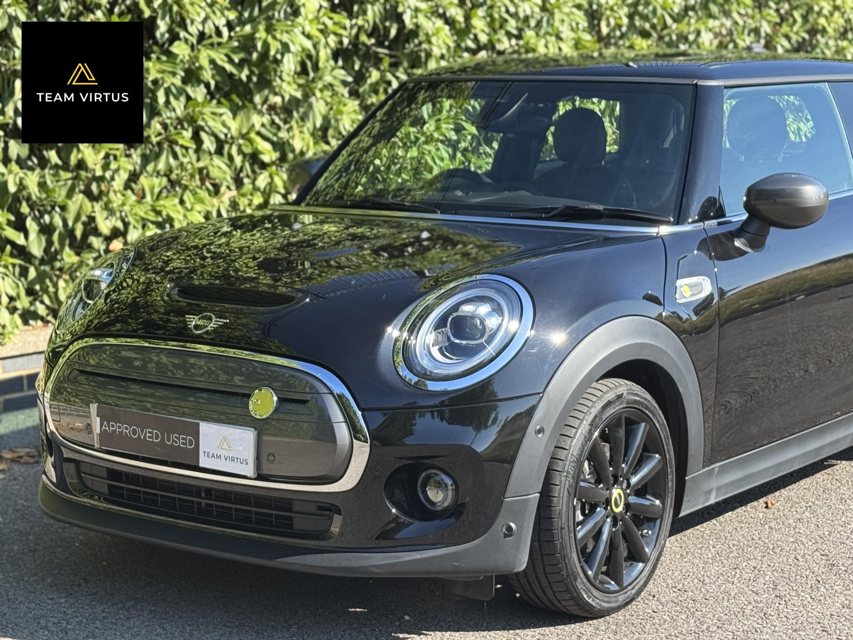 MINI Electric Hatch Cooper SE 32.6kWh Level 3 Hatchback 3dr Electric Auto (184 ps)