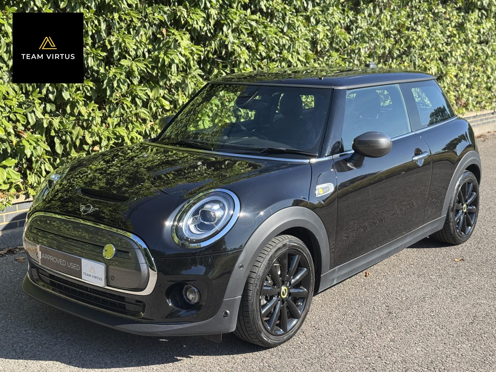 MINI Electric Hatch Cooper SE 32.6kWh Level 3 Hatchback 3dr Electric Auto (184 ps)