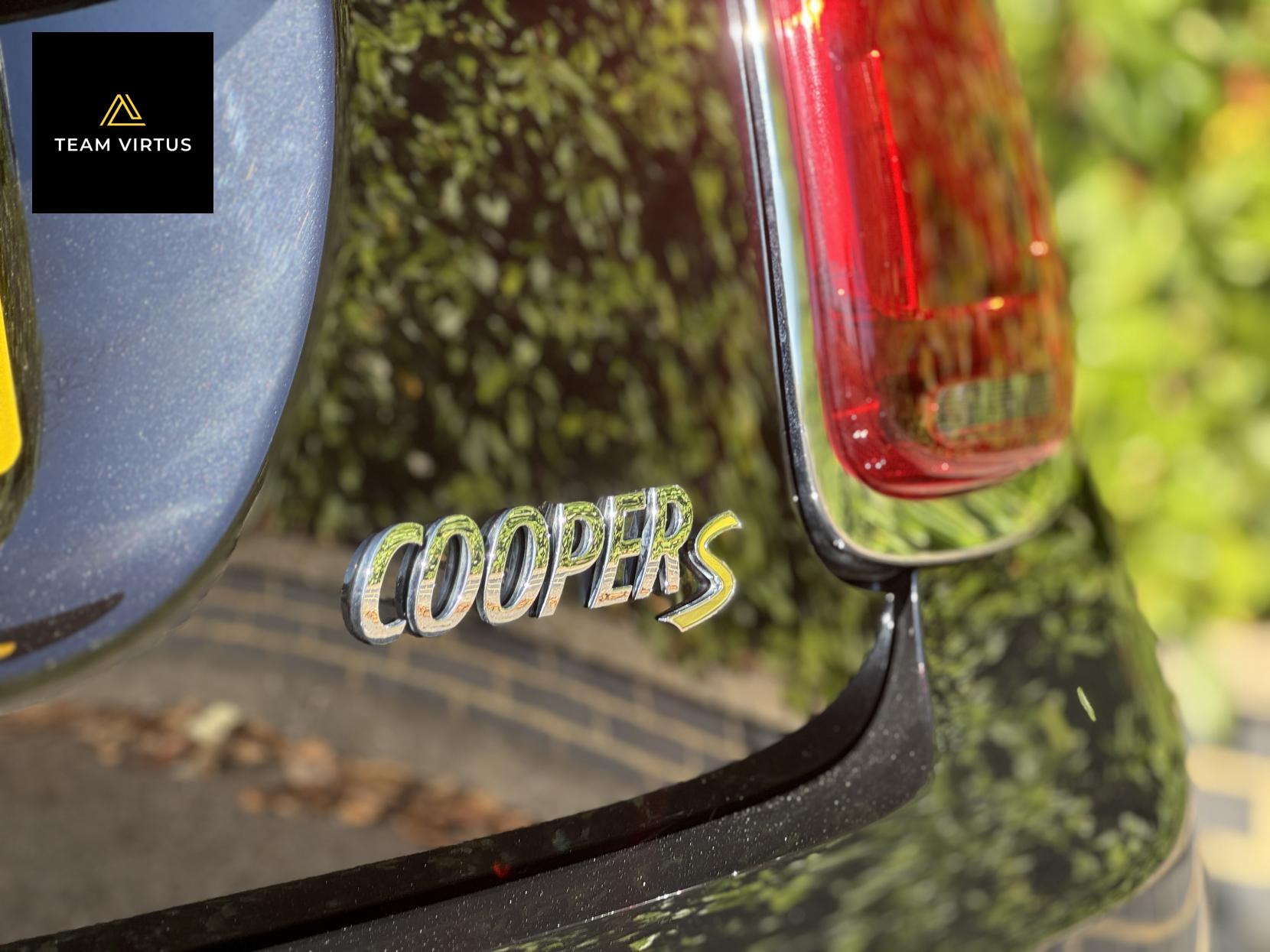 MINI Electric Hatch Cooper SE 32.6kWh Level 3 Hatchback 3dr Electric Auto (184 ps)