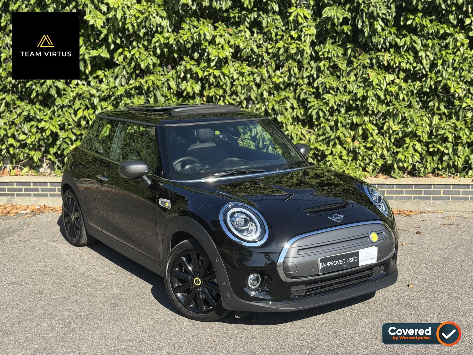 MINI Electric Hatch Cooper SE 32.6kWh Level 3 Hatchback 3dr Electric Auto (184 ps)