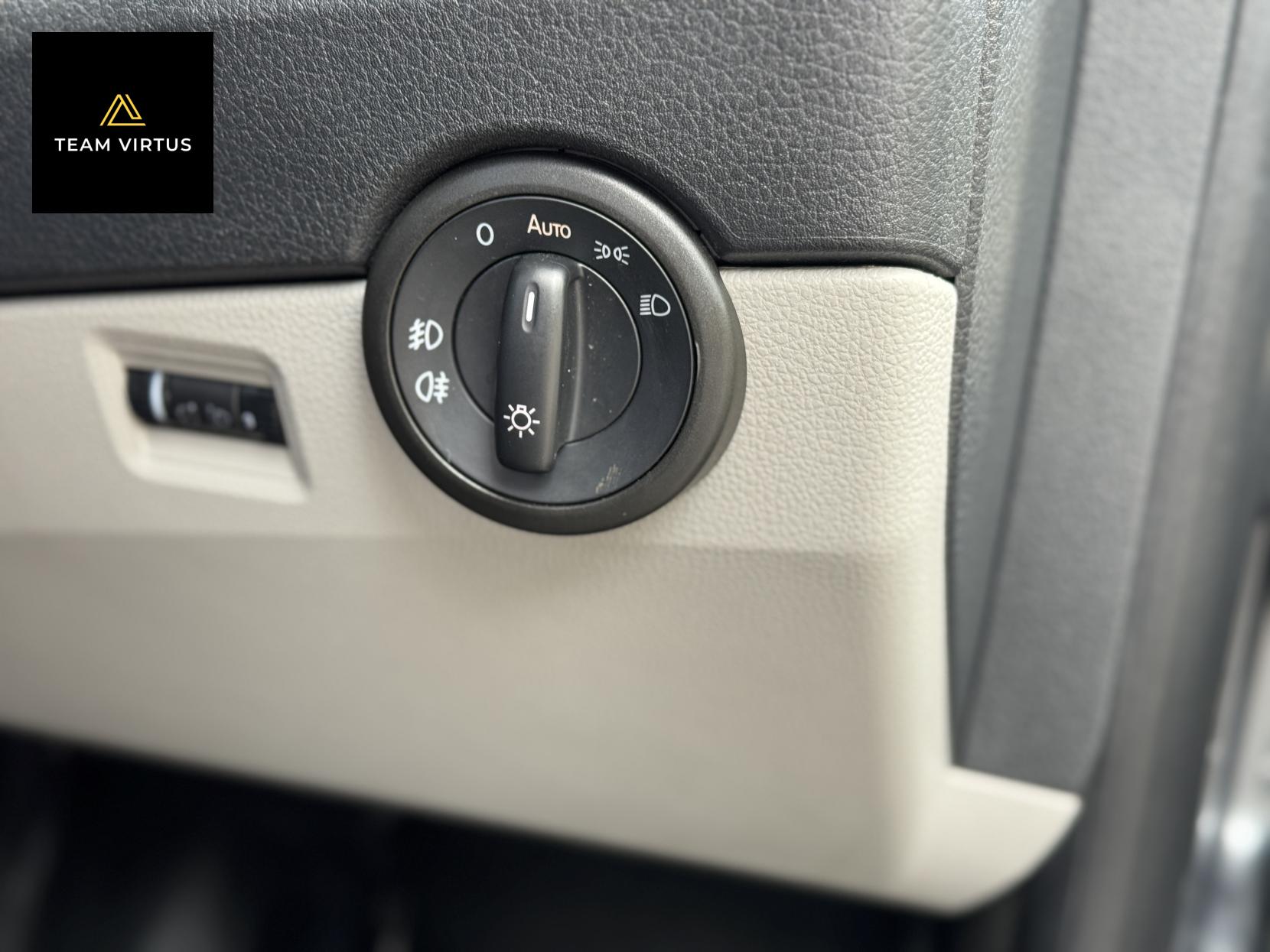 Volkswagen Transporter 2.0 TDI T28 BlueMotion Tech Highline Panel Van 5dr Diesel Manual FWD SWB Euro 6 (s/s) (102 ps)
